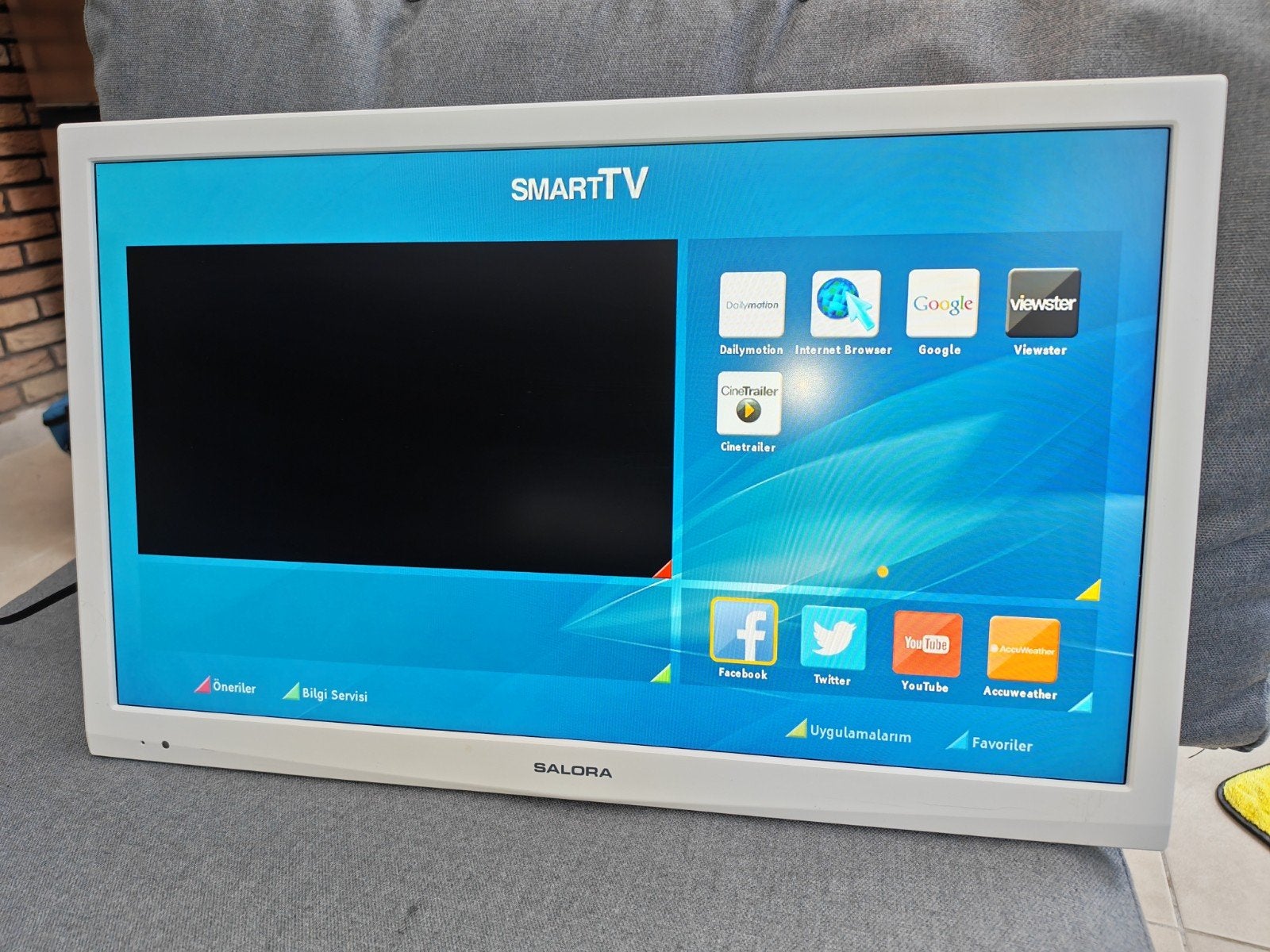 salora 22 inc LED tv, 50 Hz, HD Ready (720p), Minder dan 40 cm, Ophalen