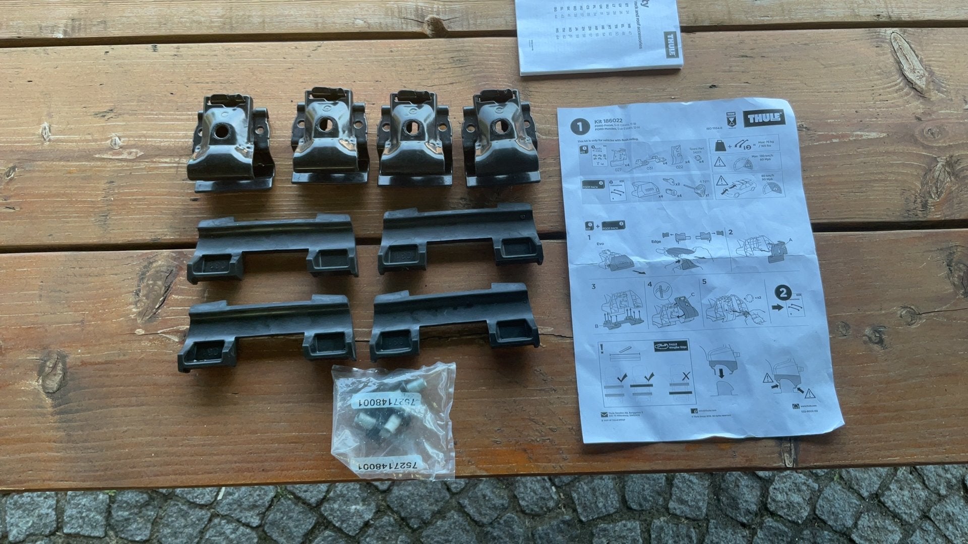 Thule kit 186022 voor thule voet 710600, Auto diversen, Dakdragers, Ophalen of Verzenden, Gebruikt