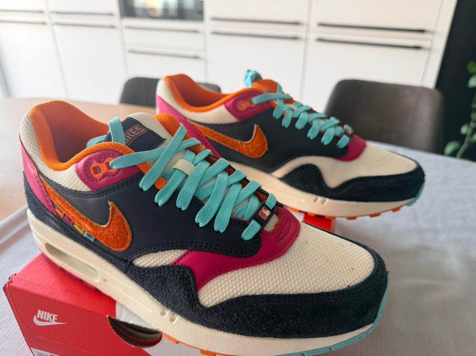 Nike air max 1 San Diego Padres maat 43, Overige kleuren, Nieuw, Ophalen of Verzenden, Sneakers of Gympen