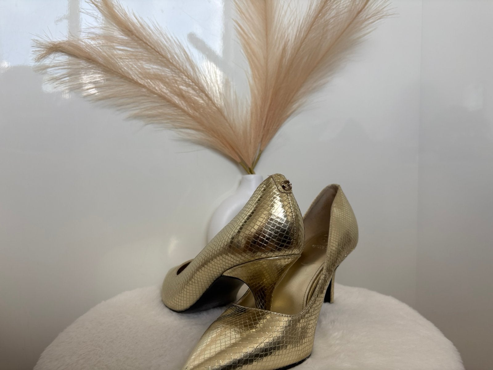 GUESS hakken, Kleding | Dames, Schoenen, Schoenen met lage hakken, Zwart, Ophalen of Verzenden, Gedragen