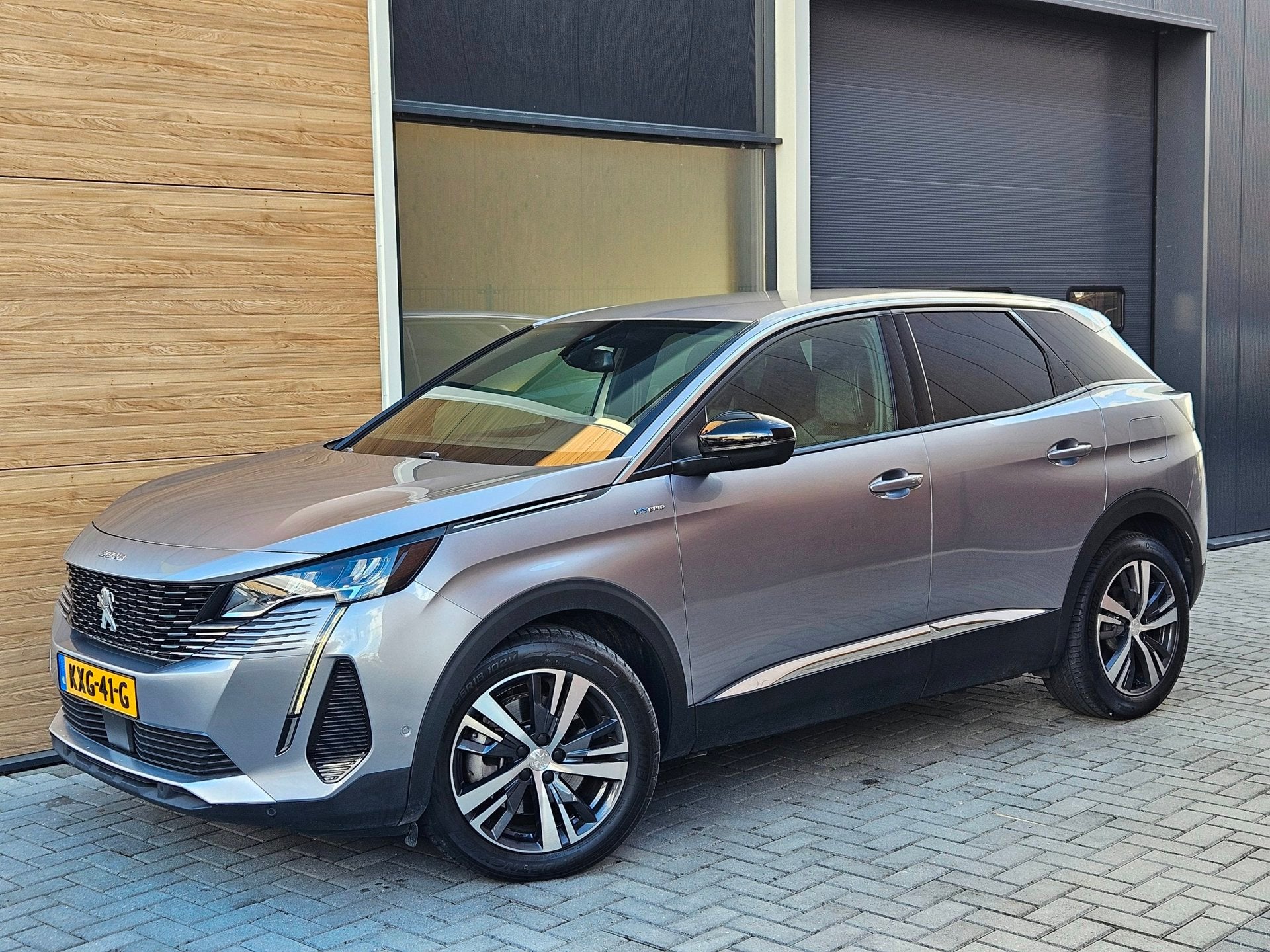 Peugeot 3008 1.6 HYbrid 225 Allure Pack Business Carplay Key, Auto's, Stof, 181 pk, Plug-in hybride, Bedrijf