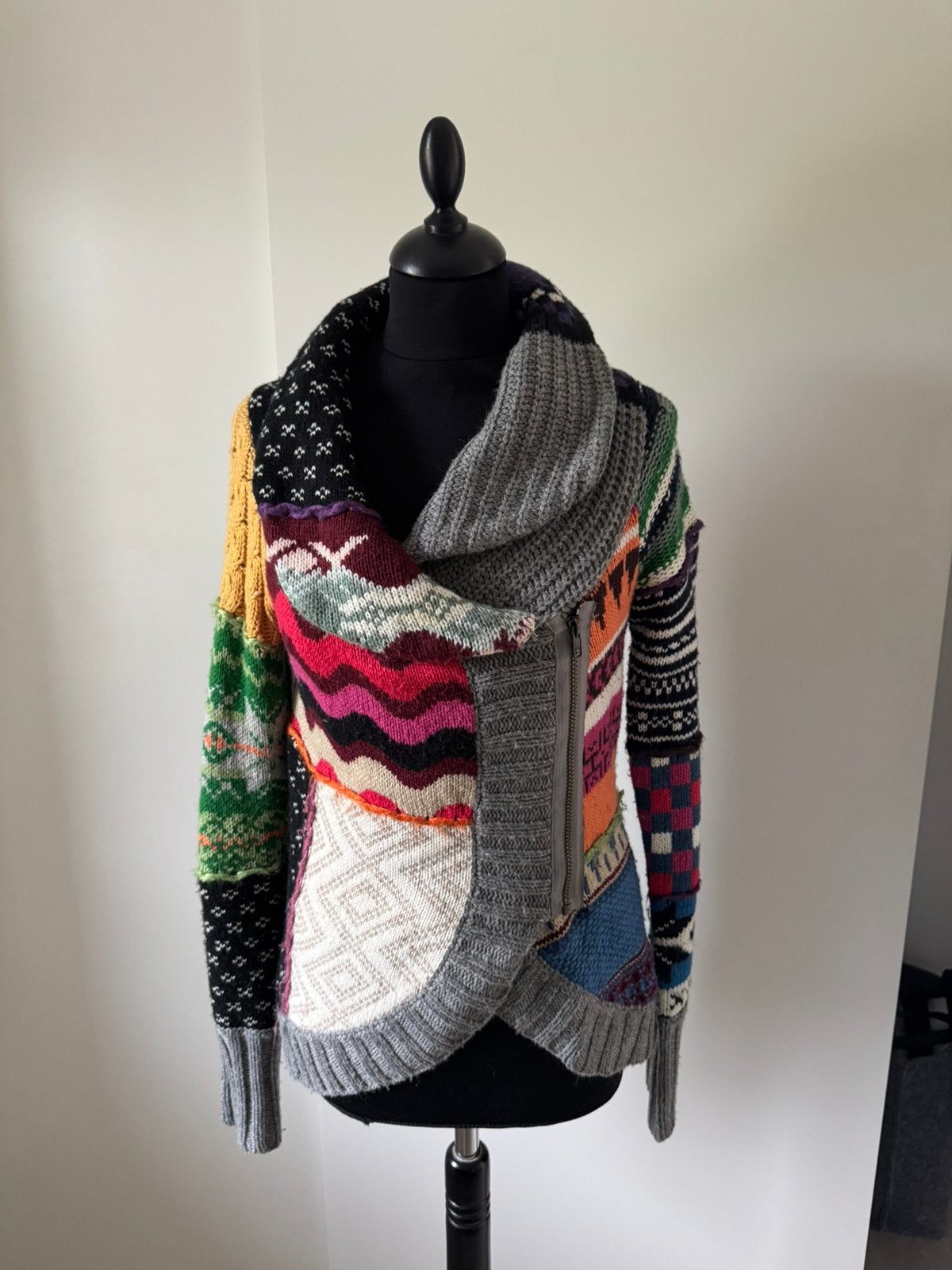 Mooi vest van Desigualmaat M, Kleding | Dames, Truien en Vesten, Ophalen of Verzenden, Zo goed als nieuw, Maat 38/40 (M)