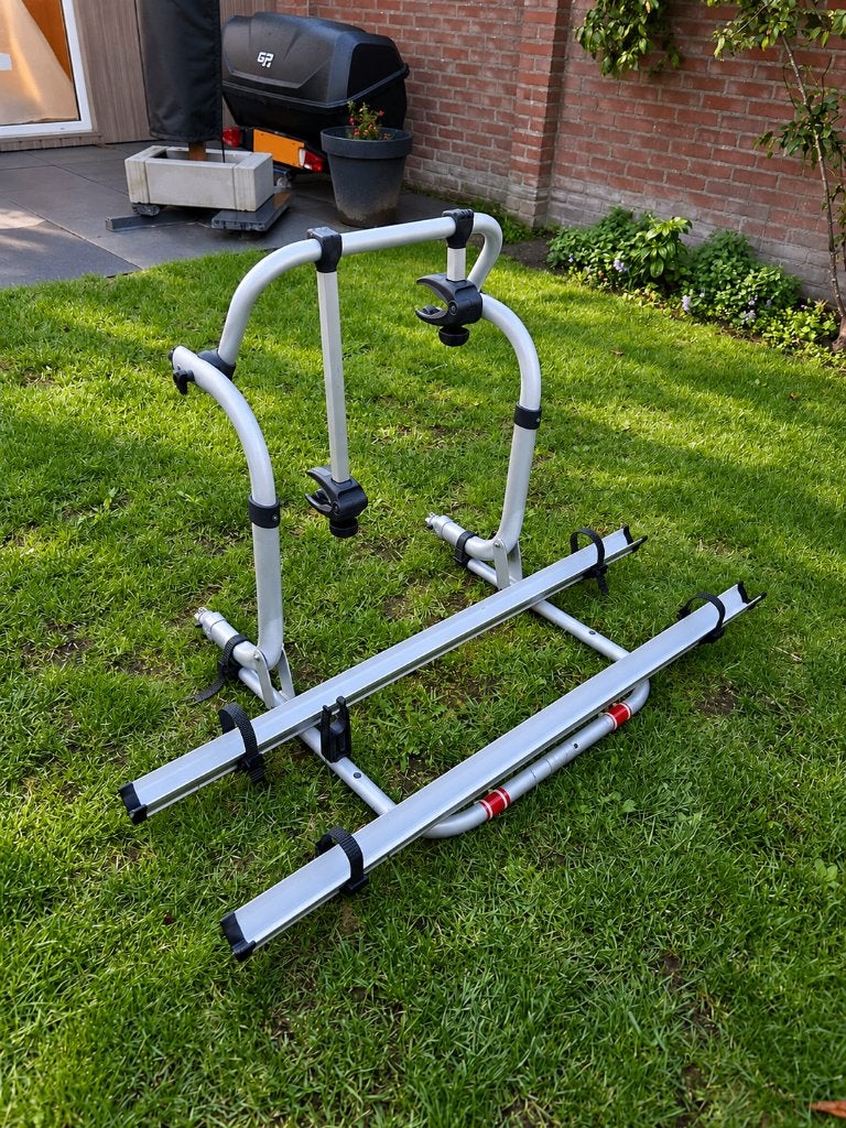 Thule Esse4 compact fietsdrager camper – 2 fietsen, Auto diversen, Brede banden, Zo goed als nieuw, 2 fietsen, Achterklepdrager
