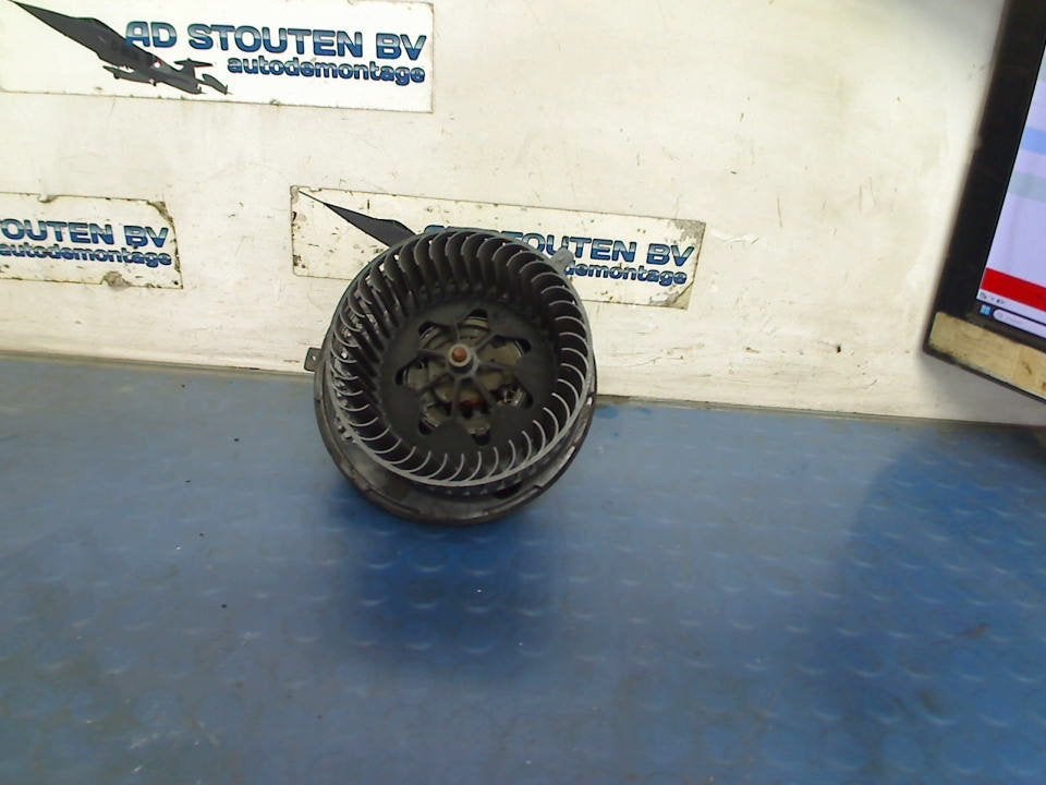 Kachel Ventilatormotor Volkswagen Golf V (1K1) 3c0907521d, Gebruikt, Volkswagen, Volkswagen AG, Kundenbetreuung@volkswagen.de