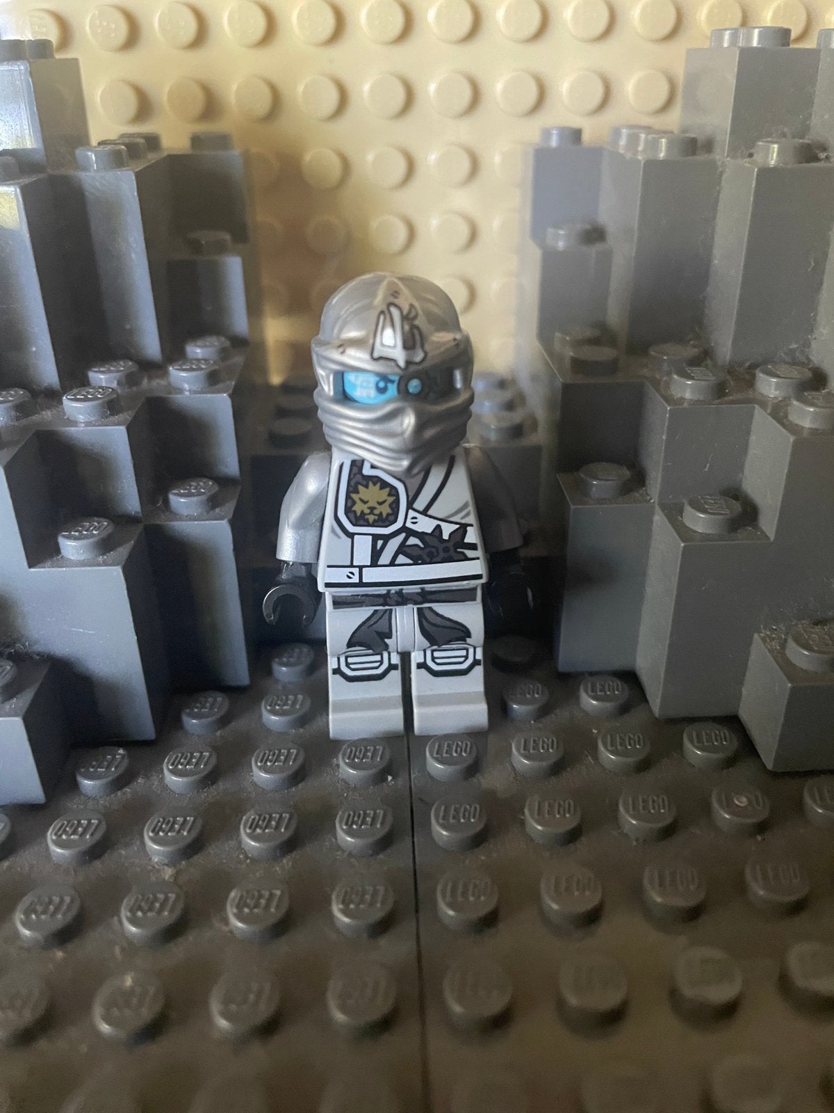 Lego ninjago jungle robe zane minifigure/poppetje, Ophalen of Verzenden, Zo goed als nieuw