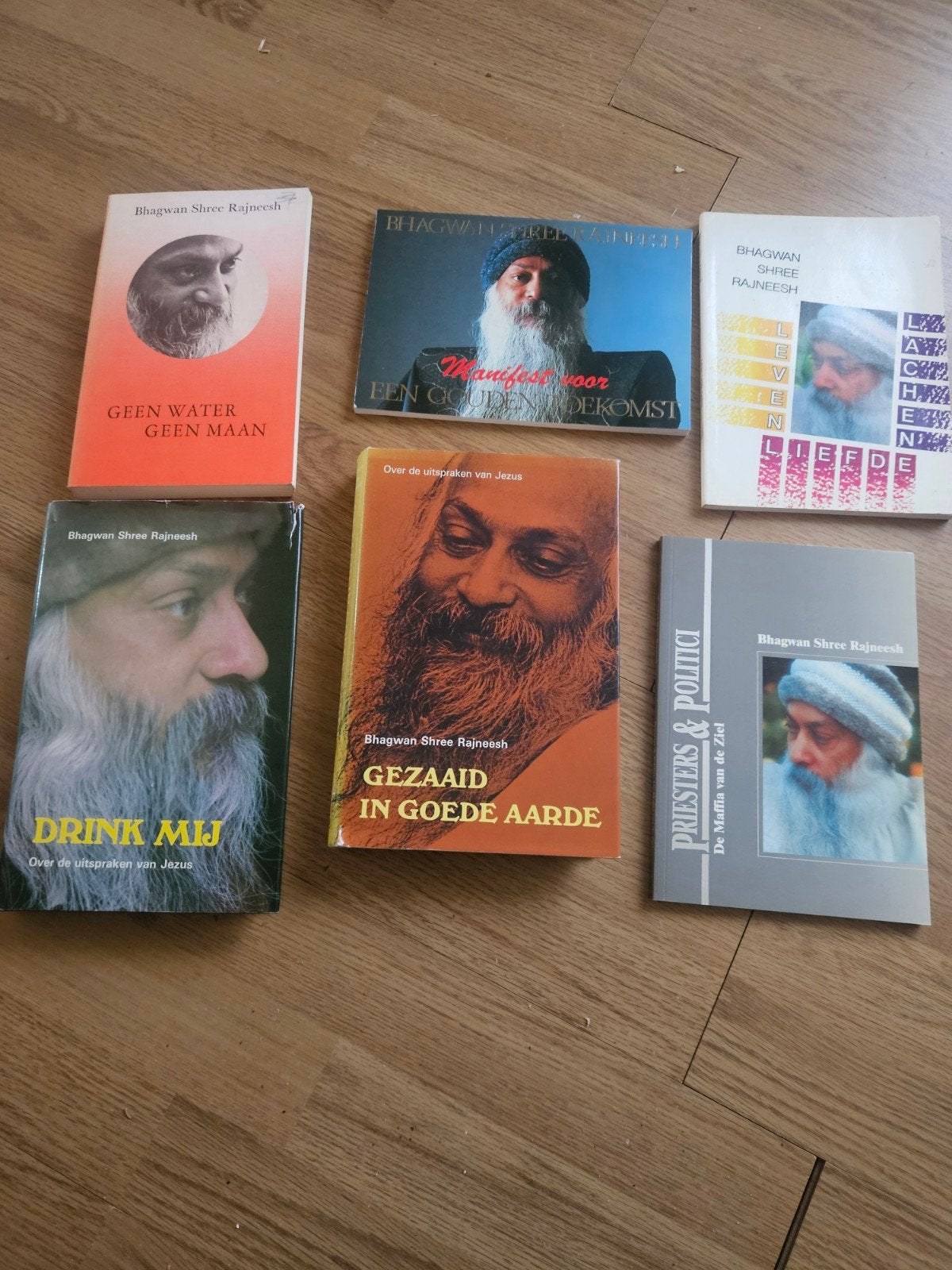 Divers: van Bhagwan Shree Rajneesh., Boeken, Ophalen of Verzenden, Spiritualiteit algemeen, Overige typen