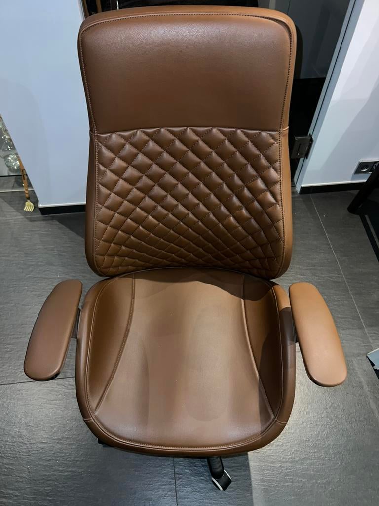 Bureaustoel cognac kleur, Huis en Inrichting, Bureaustoelen, Ophalen, Zo goed als nieuw, Bruin, Bureaustoel