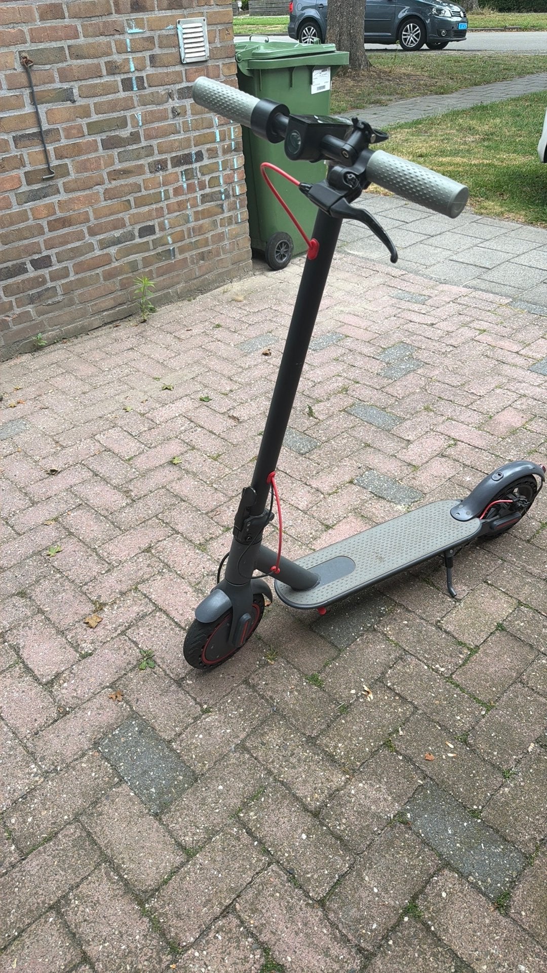 elektrische step + lader, Ophalen of Verzenden, Zo goed als nieuw, Elektrische step (E-scooter)