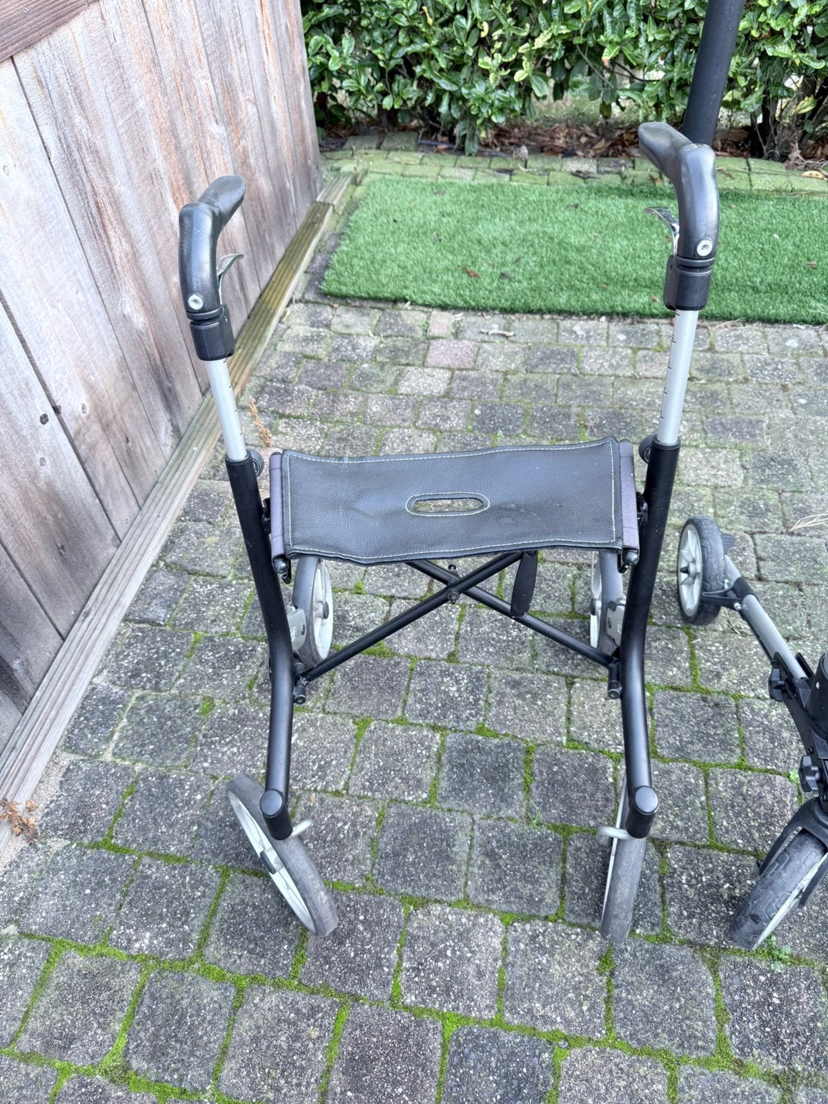 Div rollators te koop., Ophalen, Zo goed als nieuw