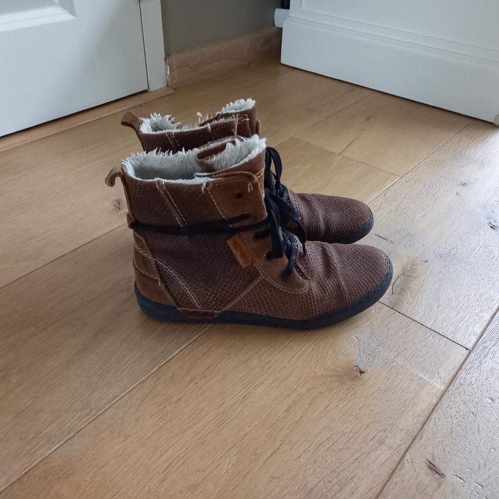 Halfhoge veterschoen Brunotti maat 38, Kleding | Dames, Schoenen, Bruin, Overige typen, Ophalen of Verzenden, Zo goed als nieuw