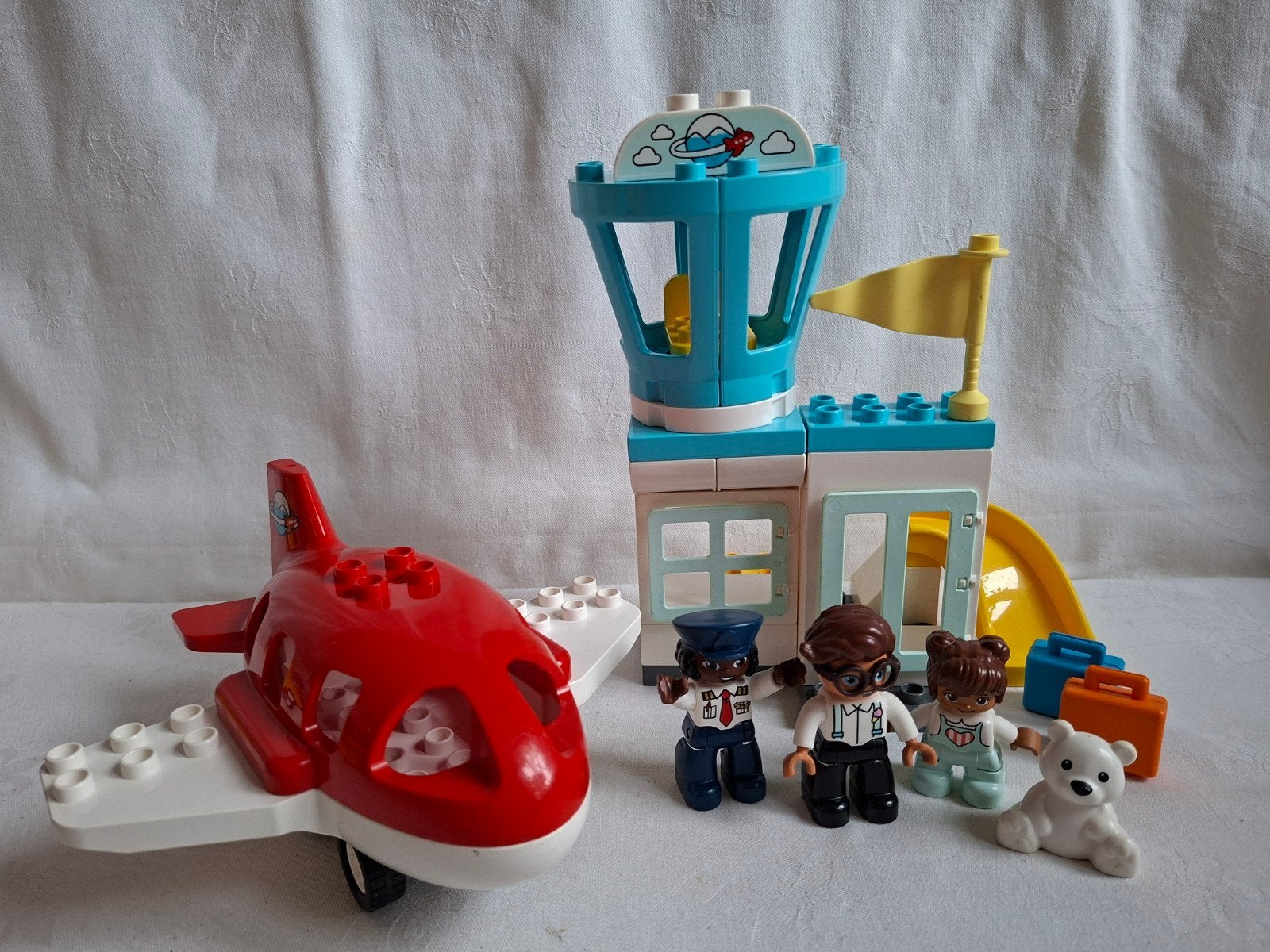 Lego Duplo set 10961 Vliegveld luchthaven met Vliegtuig, Ophalen of Verzenden, Zo goed als nieuw, Duplo