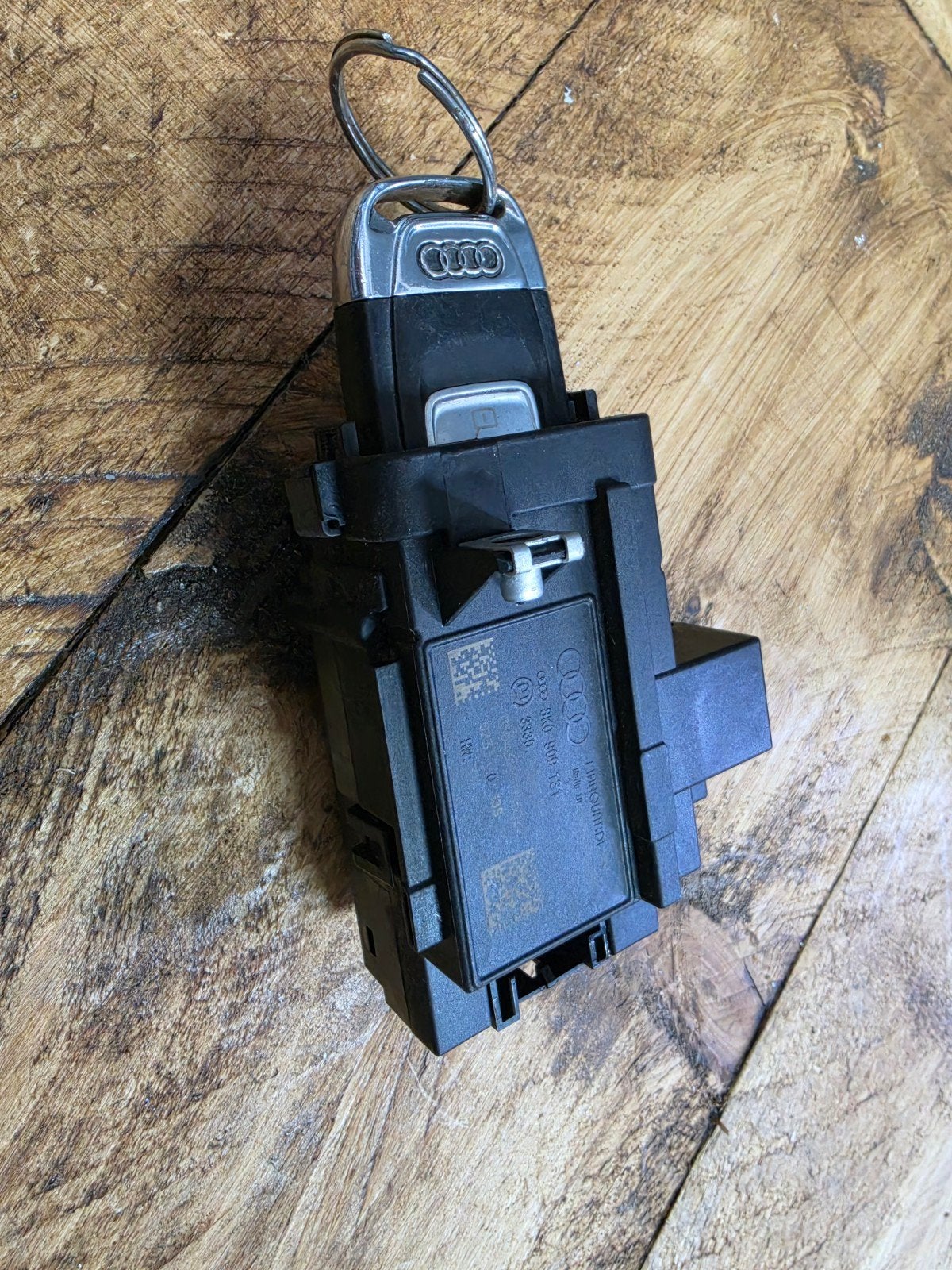 Audi A4 B8 contactslot met sleutel 8K0909131D, Audi, Audi, Ophalen of Verzenden, X