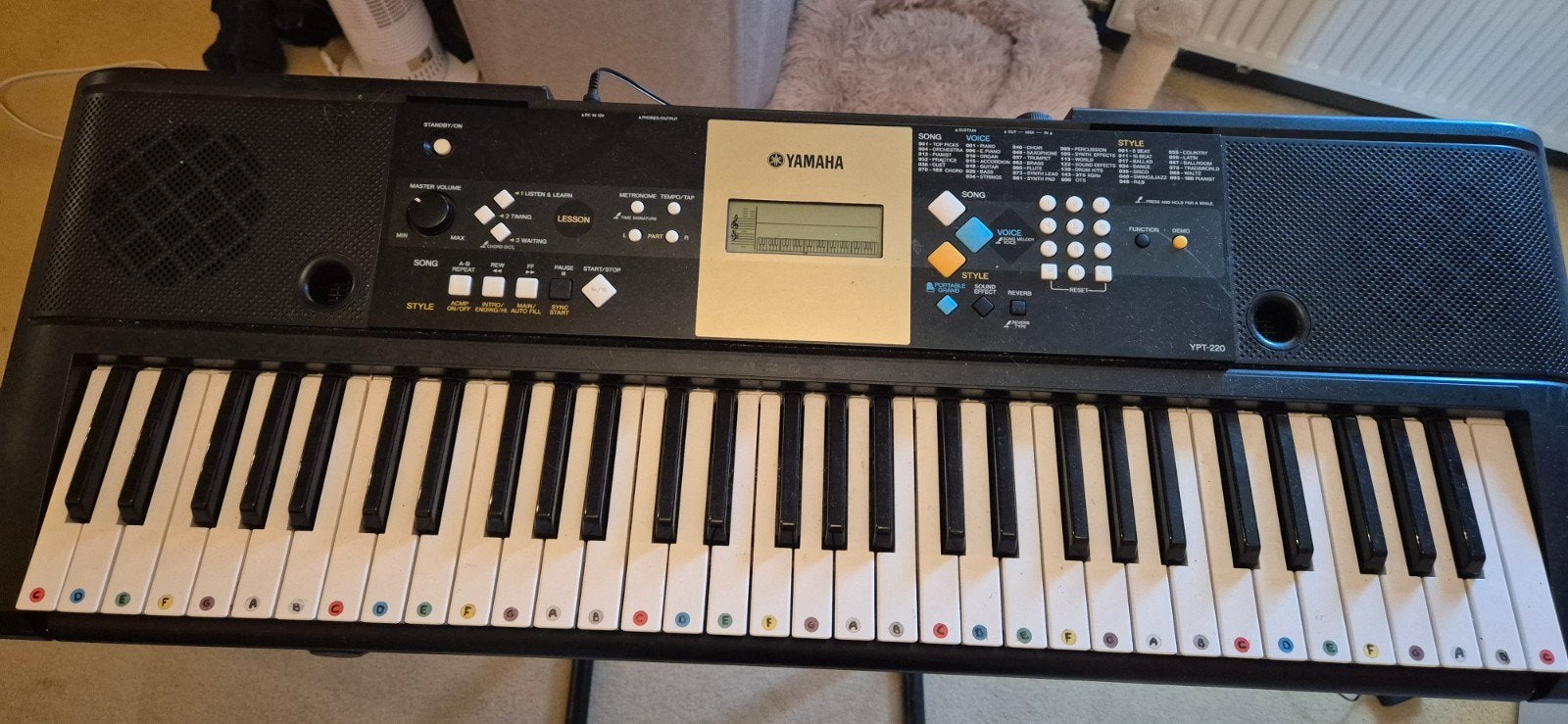 Yamaha YPT-220 keyboard inclusief standaard, Muziek en Instrumenten, Ophalen, Yamaha, Met standaard, 61 toetsen