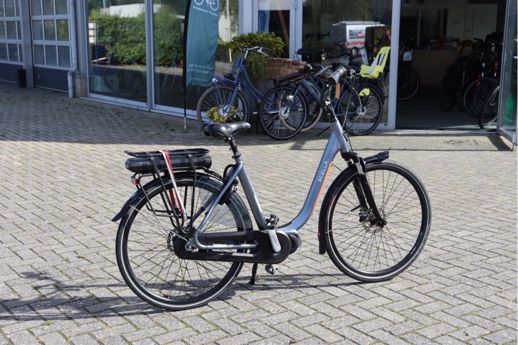 Stella Livorno Shimano Steps l 504wh l 53cm l 3000km totaal!