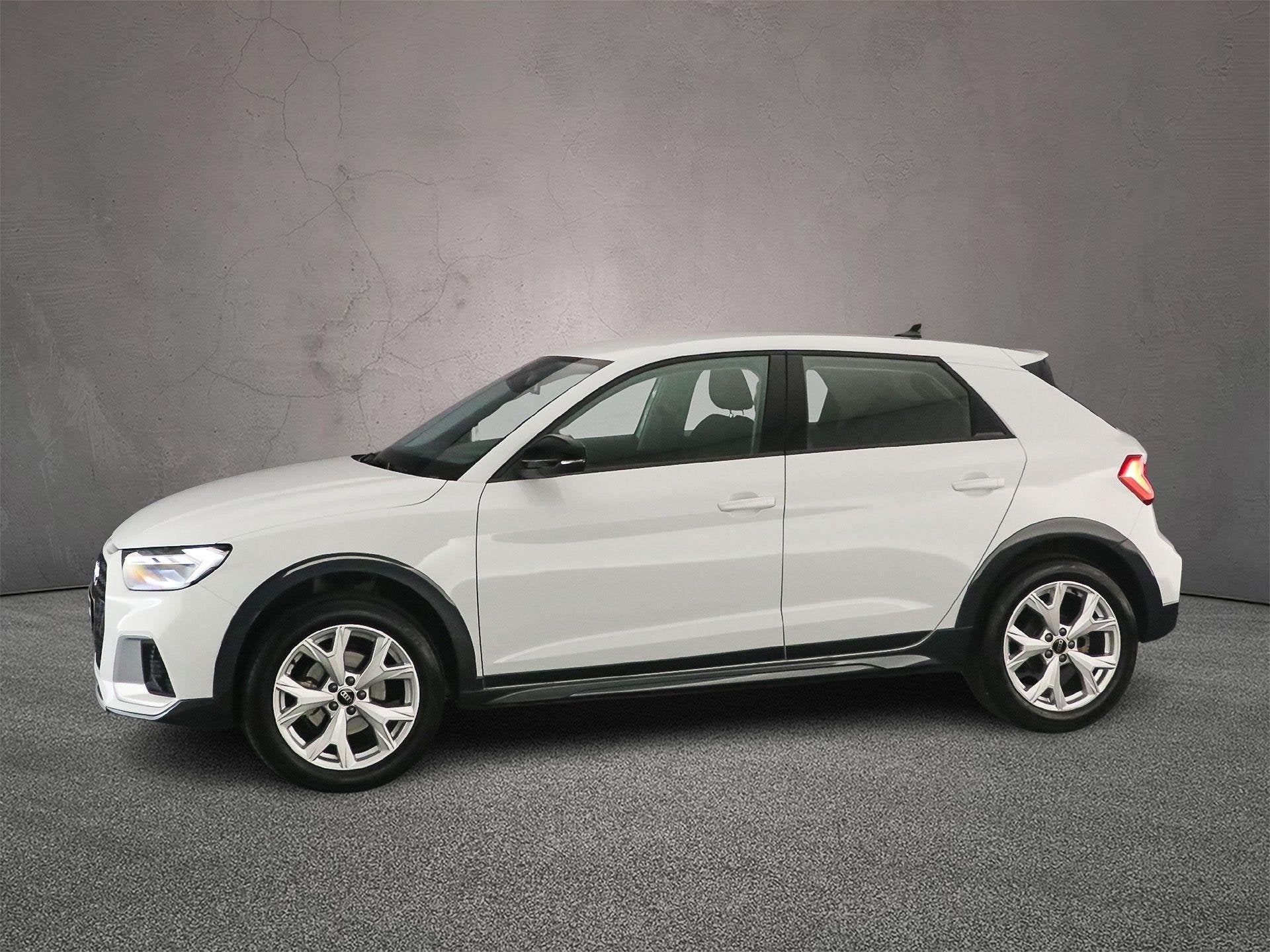 Audi A1 allstreet 30 TFSI Advanced edition | Apple/Android P, Auto's, Audi, Stof, Euro 6, 116 pk, Wit
