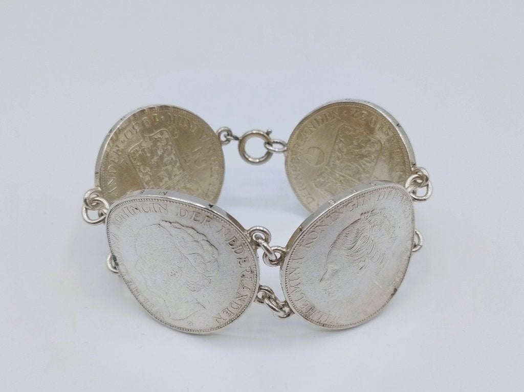 Zilveren armband van 4 Wilhelmina rijksdaalders, 19 cm, Sieraden, Tassen en Uiterlijk, Gebruikt, Info@zilverwebsite.nl, Verzenden