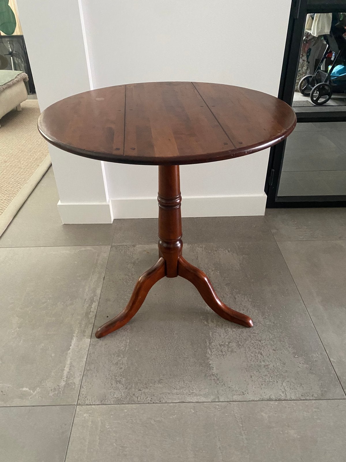 Set van 2 bijzettafels – mahonie hout – klassiek & vintage, Antiek en Kunst, Ophalen of Verzenden
