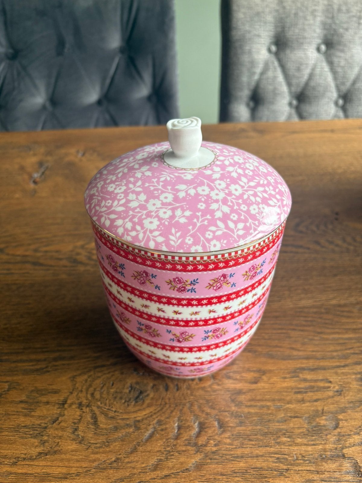 Pip pot roze rood met bloemetjes, Huis en Inrichting, Ophalen, Overige typen, Zo goed als nieuw, Overige stijlen