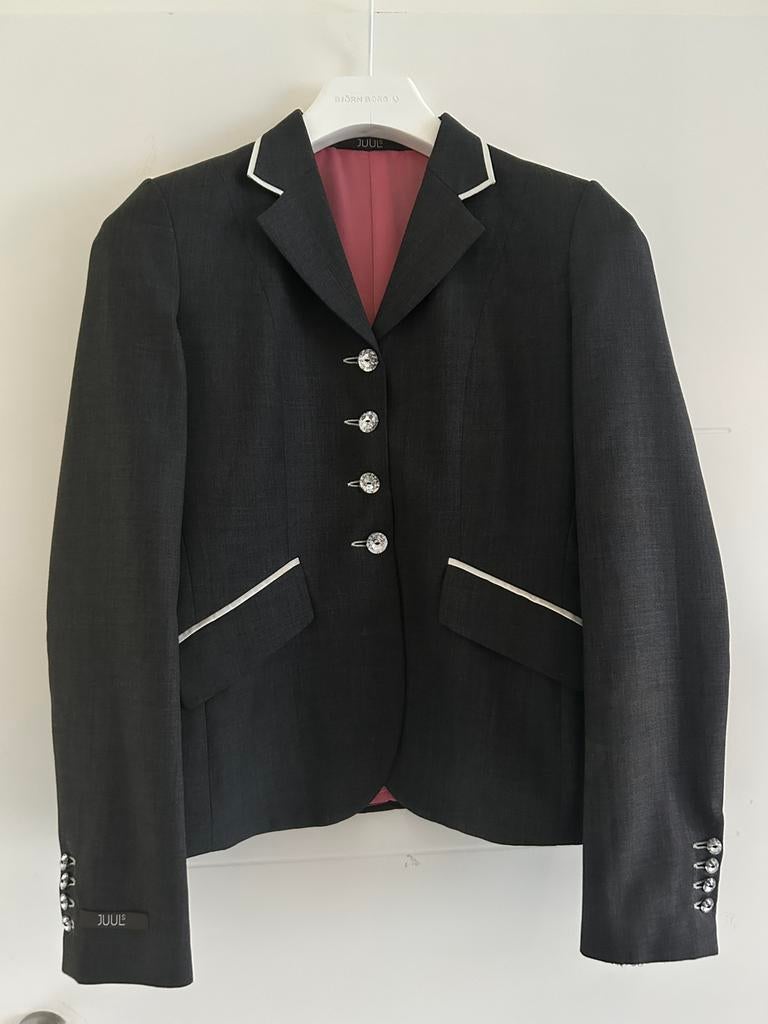 Juuls wedstrijdjasje, Dieren en Toebehoren, Dressuur, Ophalen of Verzenden, Zo goed als nieuw, Dames