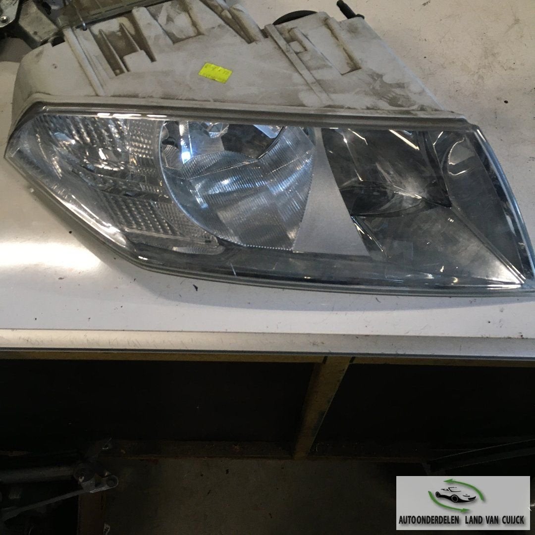 Skoda Octavia 2009 Koplamp Rechts, Gebruikt, -, -, Ophalen of Verzenden