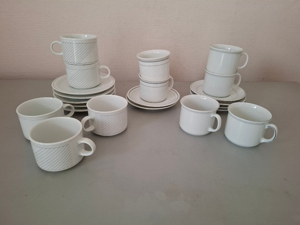 11x Kop en schotel, Gebruikt, Ophalen of Verzenden, Overige stijlen, Kop(pen) en/of Schotel(s)