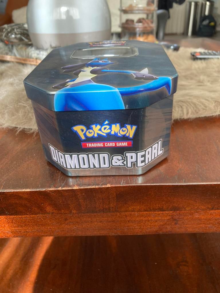 Pokemon bewaarblik zgan, Ophalen, Zo goed als nieuw, Jongen of Meisje
