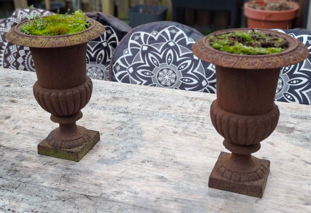 1/2 st Prachtige Louvre tuinvazen / Franse Jardinières, Tuin en Terras, Tuinvazen, Zo goed als nieuw, Ophalen