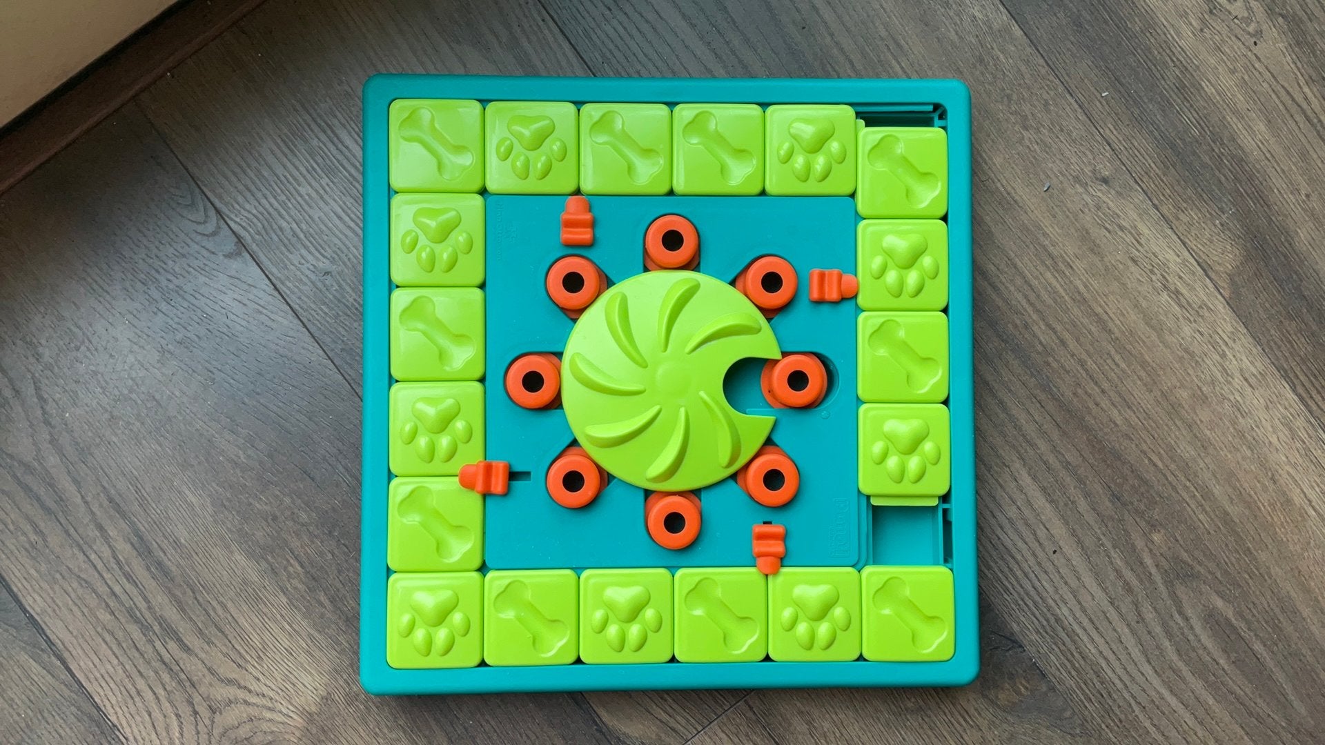 Nina Ottosson Multipuzzel, Dieren en Toebehoren, Ophalen, Zo goed als nieuw, Nina Ottosson