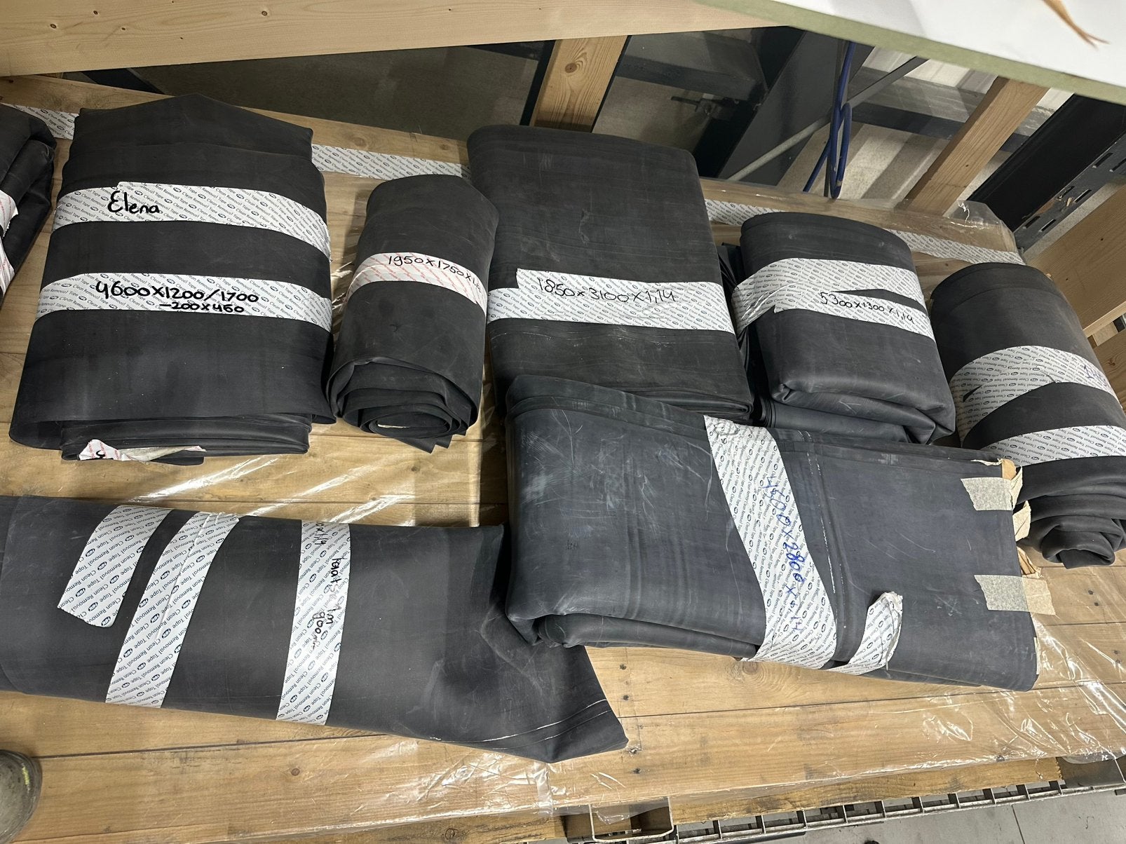 EPDM DAKBEDEKKING €8 per m2, Ophalen, Overige materialen, Zwart, Zo goed als nieuw