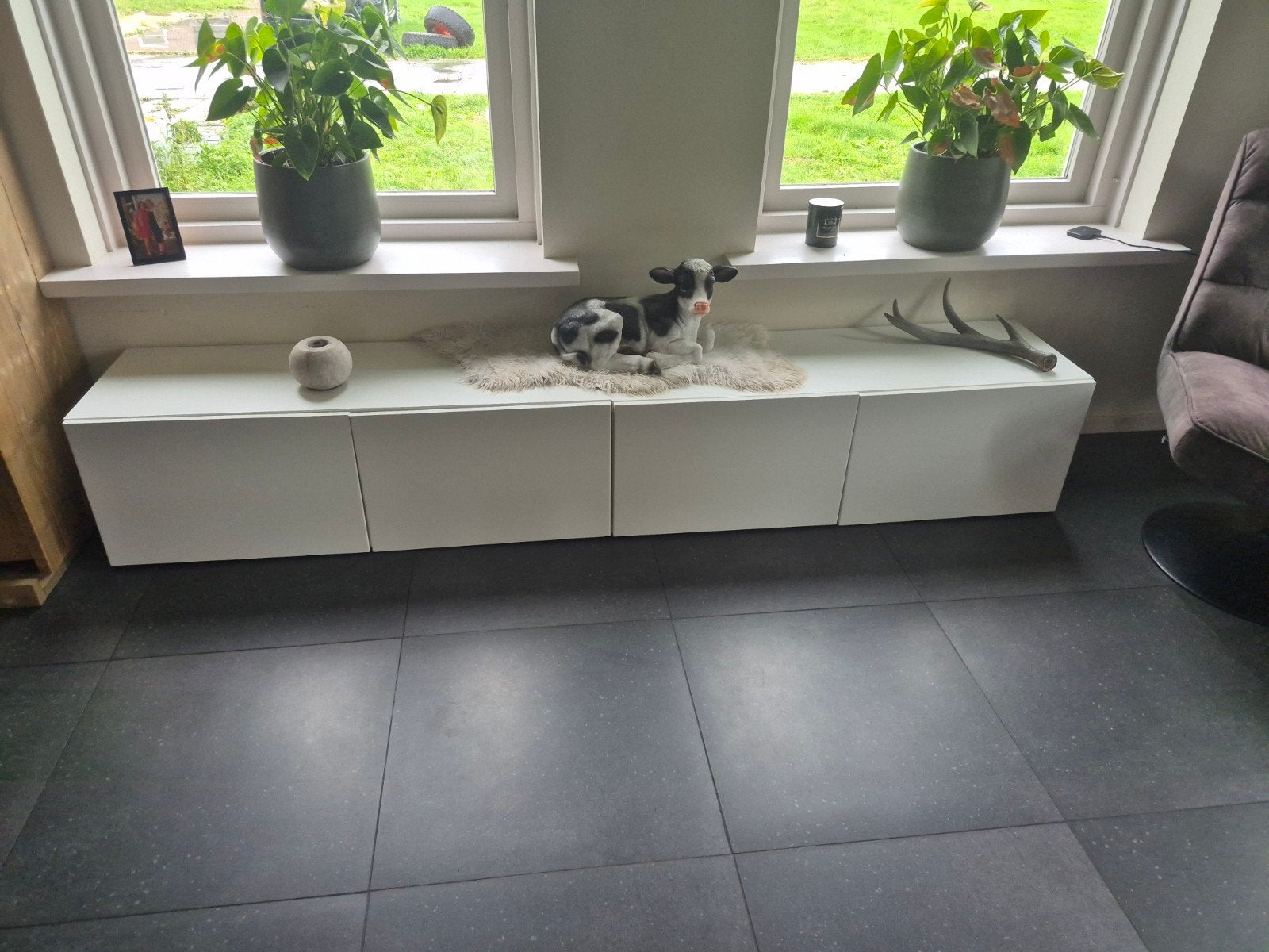 Witte tv-meubel met opbergruimte, Ophalen, Overige materialen, Gebruikt, 150 tot 200 cm