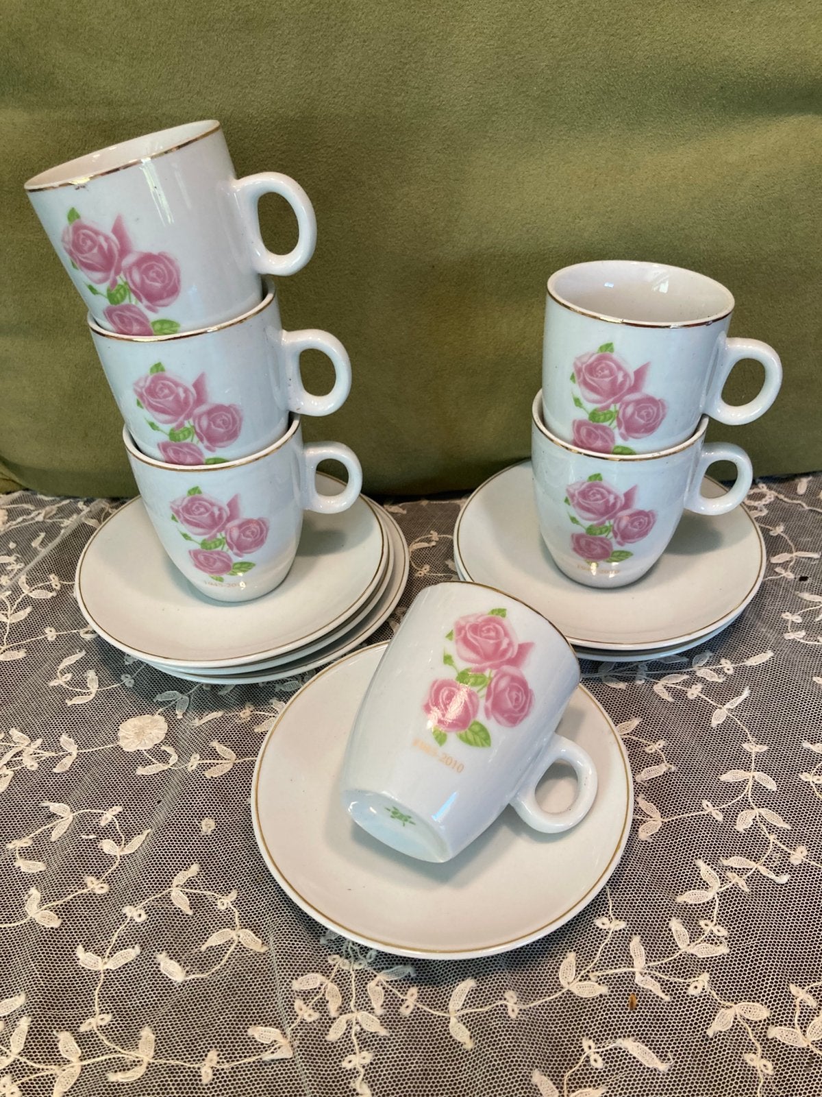 Espresso kopje met rozen (110625c), Ophalen of Verzenden, Zo goed als nieuw, Overige stijlen, Kop(pen) en/of Schotel(s)