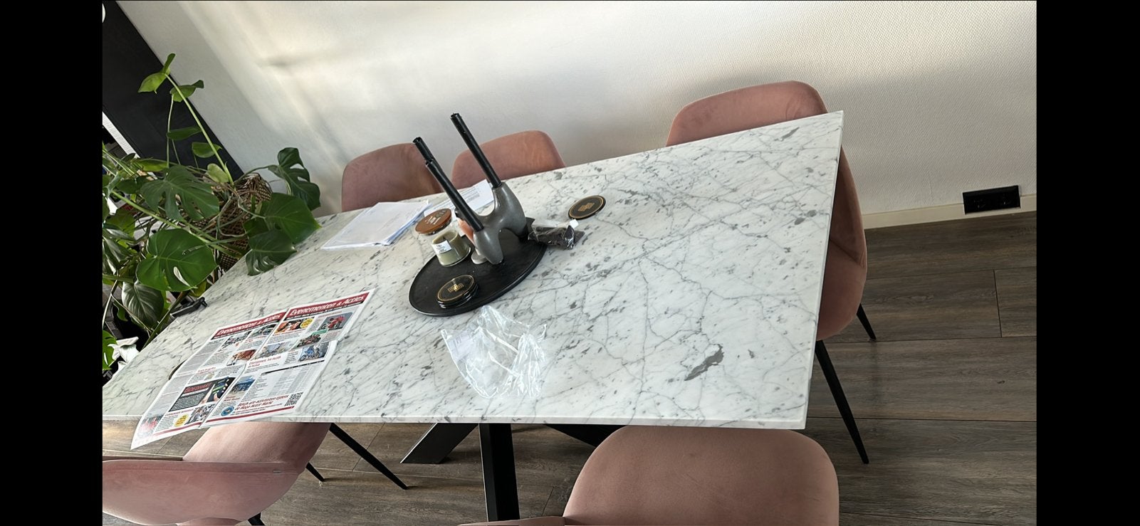 Marmeren eettafel Table du Sud (200x90 cm), Huis en Inrichting, Tafels | Eettafels, Ophalen, Gebruikt, Overige materialen, 50 tot 100 cm