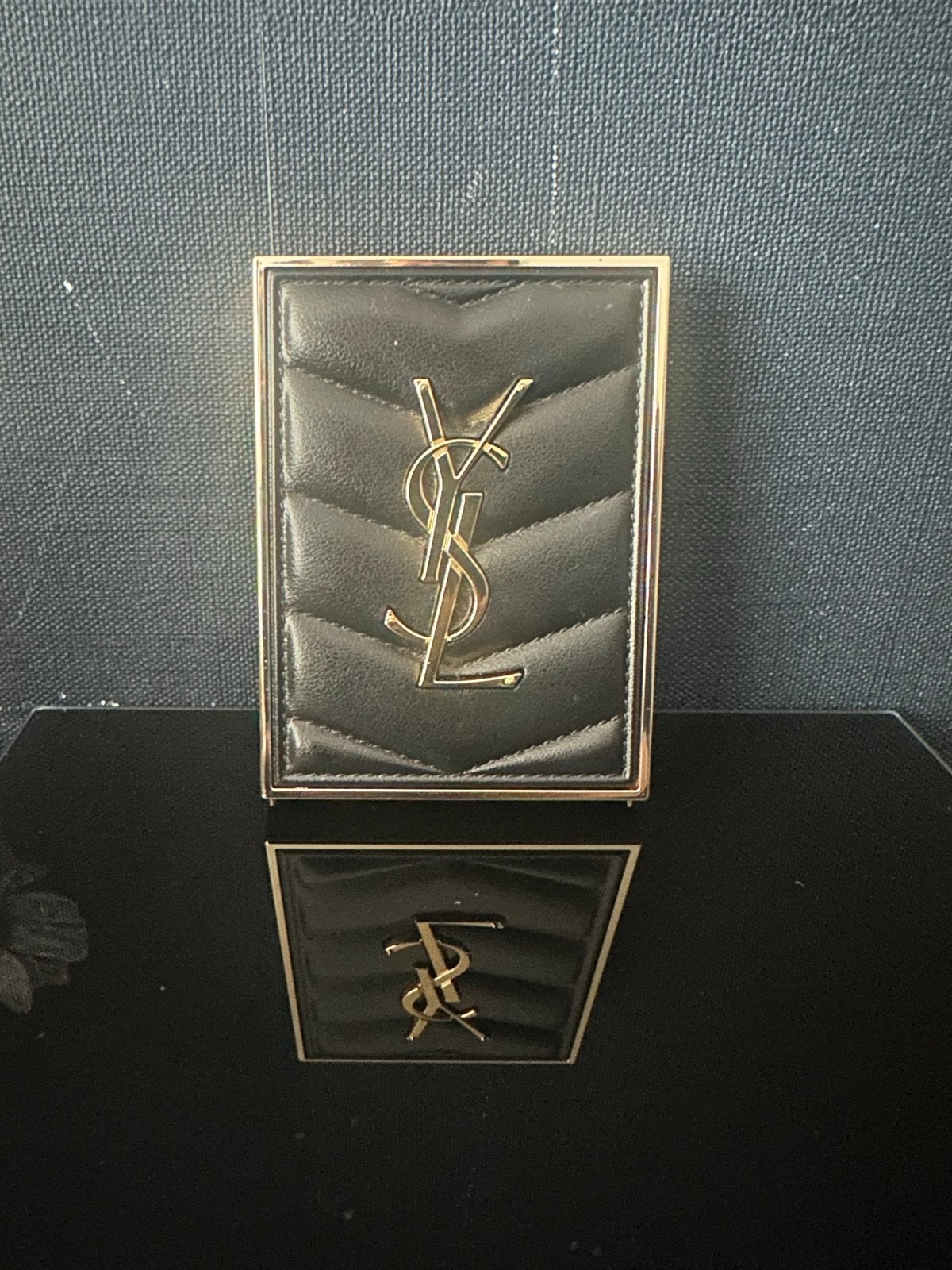 Yves Saint Laurent Couture Mini Clutch Oogschaduw 300, Ophalen of Verzenden, Zo goed als nieuw, Make-up, Overige kleuren