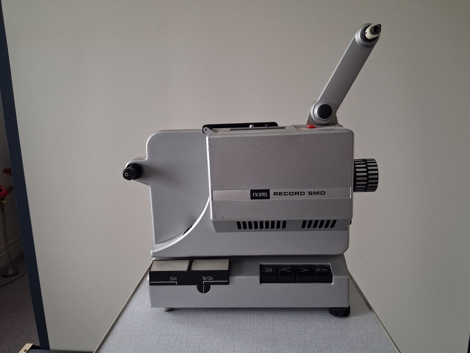 Noris Record SMD Super 8 Filmprojector - Vintage, Ophalen, Gebruikt, Met scherm