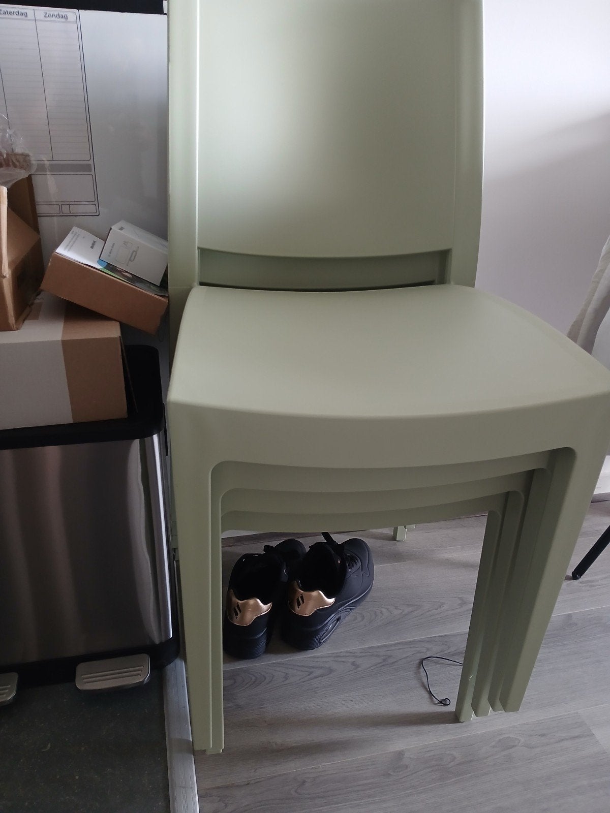 Stapelstoel olijfgroen, Tuin en Terras, Tuinstoelen, Ophalen, Nieuw, Plastic, Stapelbaar