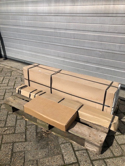 NIEUW IN DOOS: Elektrisch Rolluik 230V  Antraciet  114x118, Ophalen, 100 tot 150 cm, Nieuw, 200 cm of meer
