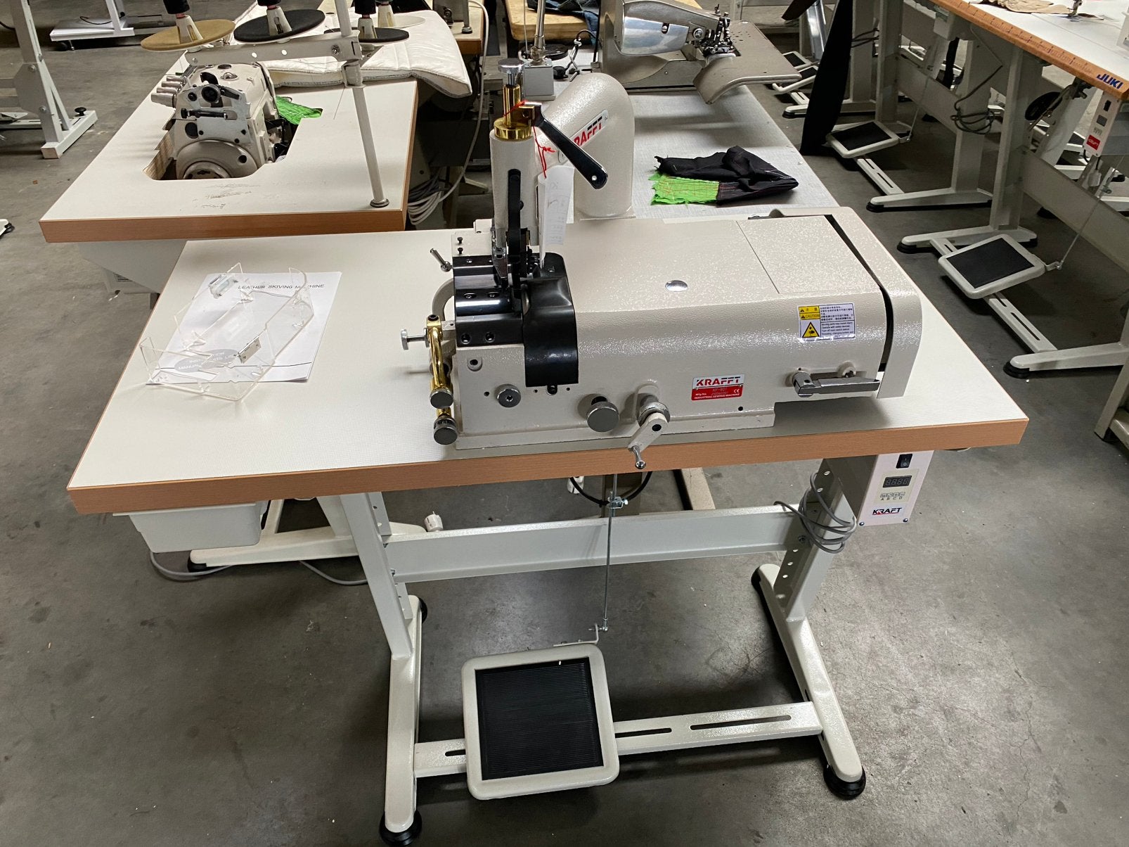 Industriele schalmmachine kraft leer verdunnen nieuw, Hobby en Vrije tijd, Overige merken, Kraft, Kraft, Nieuw