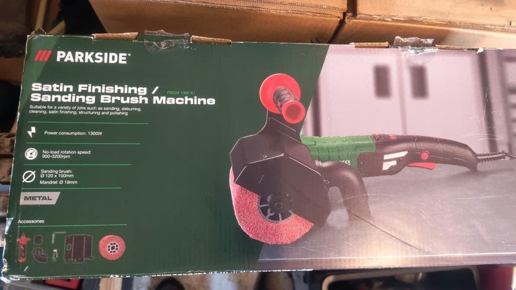 Nieuw in doos SATINEER machine borstelmachine, Doe-het-zelf en Verbouw, Gereedschap | Schuurmachines, Ophalen of Verzenden, Nieuw