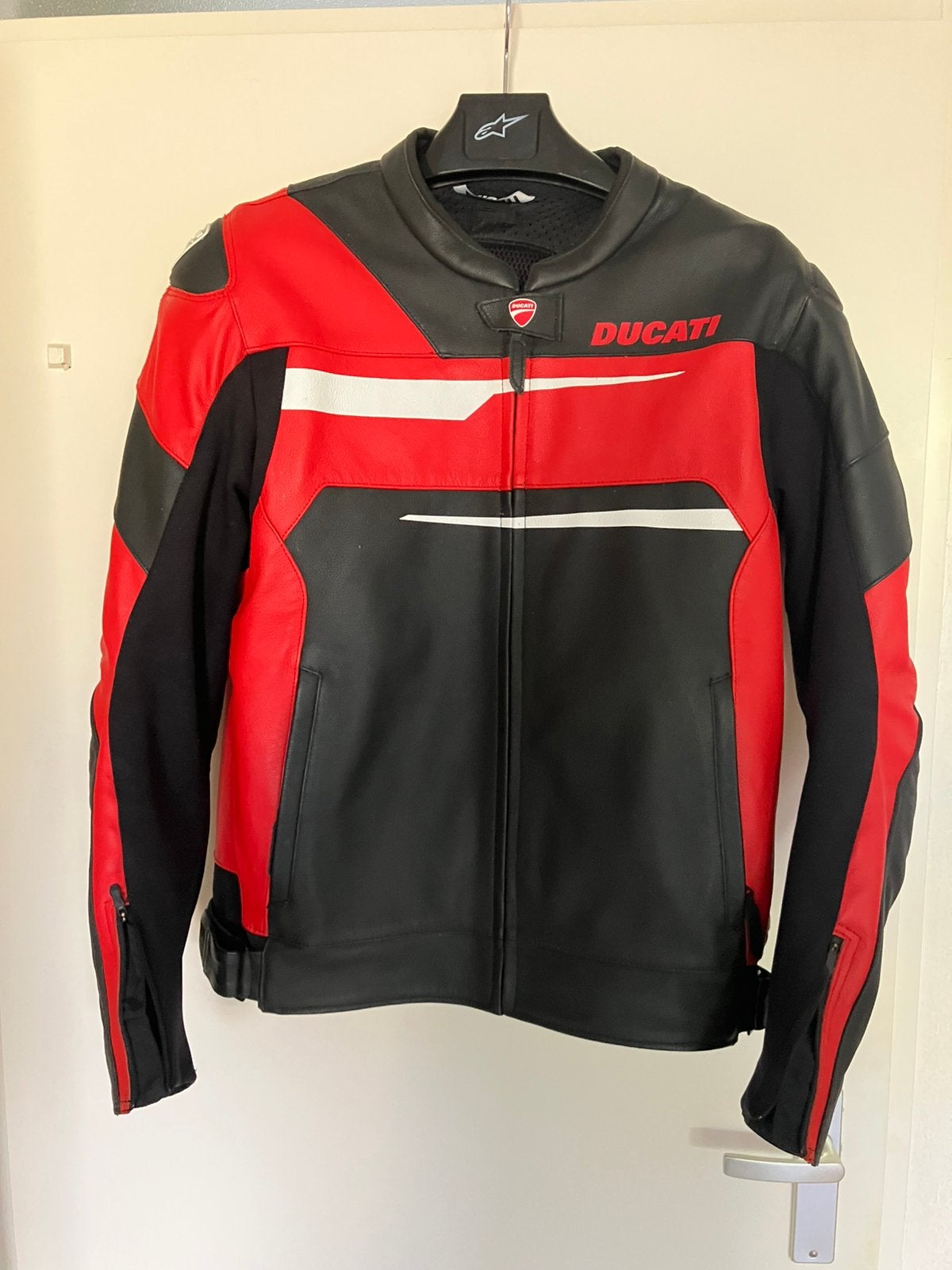 Prachtige Ducati / AlpineStars motor jas maat 56 (XL), Ophalen, Tweedehands, Heren, Jas | leer