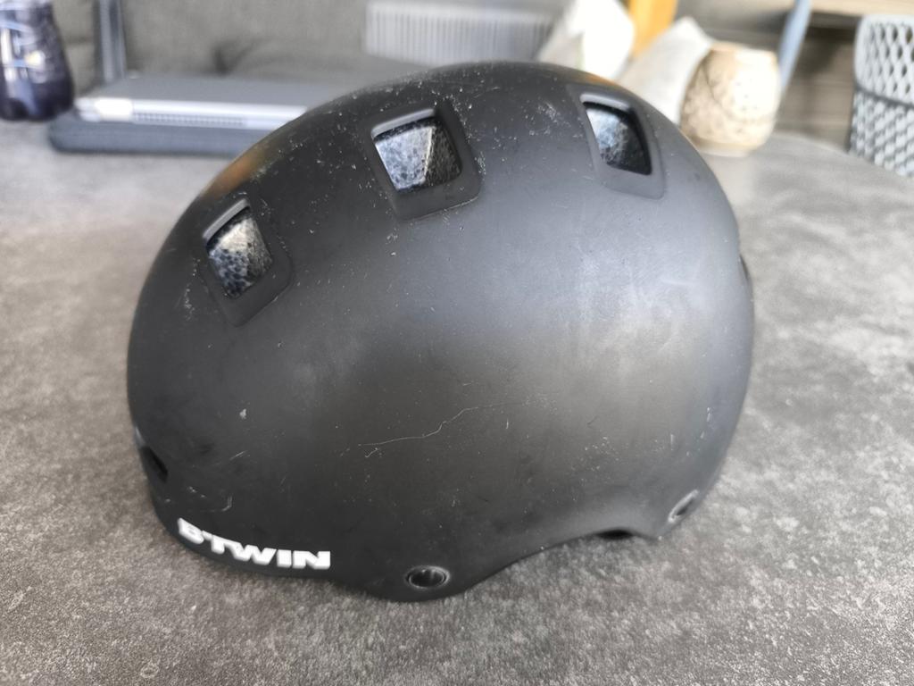 B'Twin Teen 500 Fietshelm Zwart Maat S (52-55 cm), Ophalen of Verzenden, Gebruikt, S, B'Twin