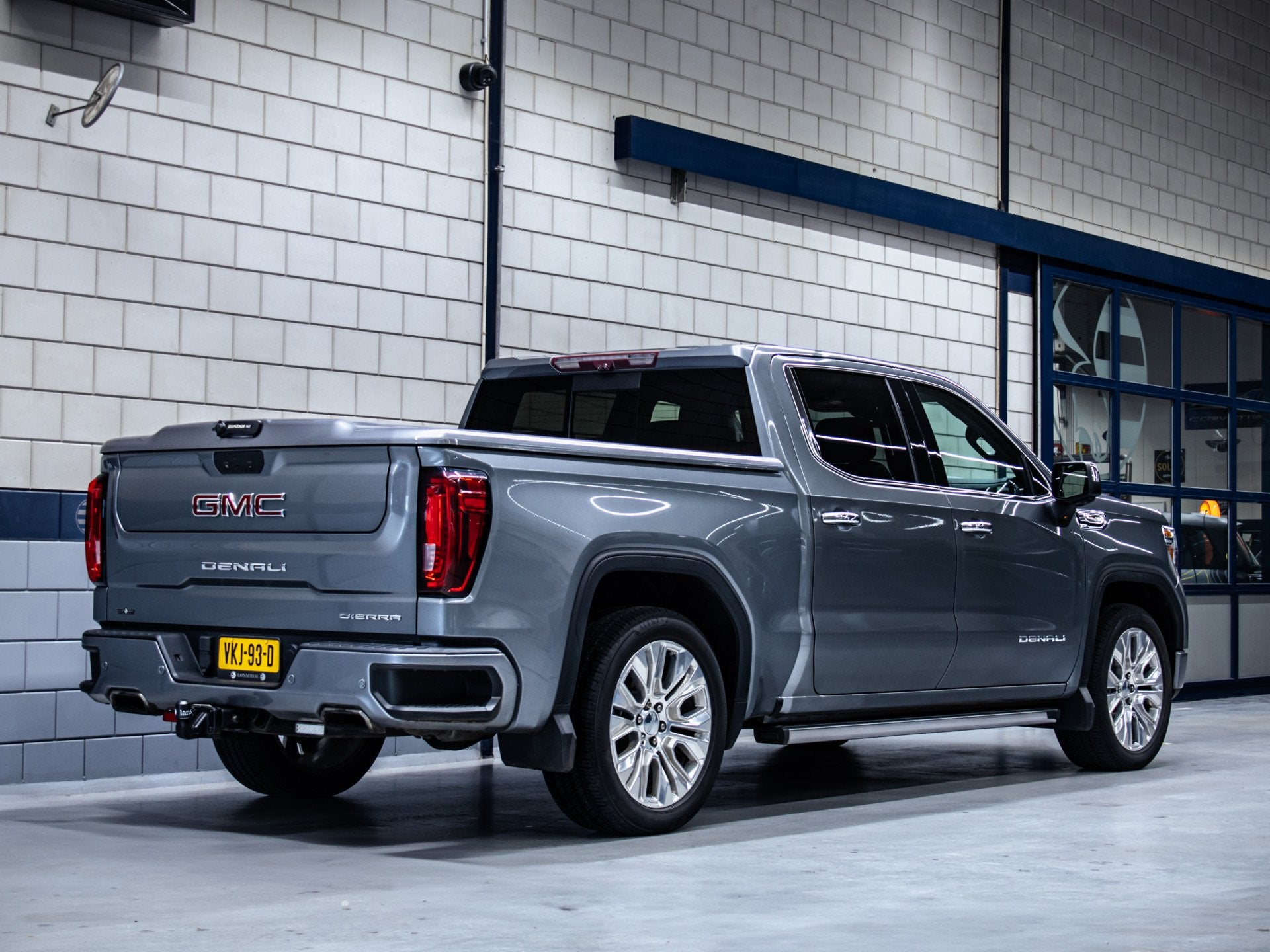 GMC Sierra Denali 6.2L V8 Automaat 4x4 1e eigenaar, Auto's, Automaat, Gebruikt, 426 pk, Bedrijf