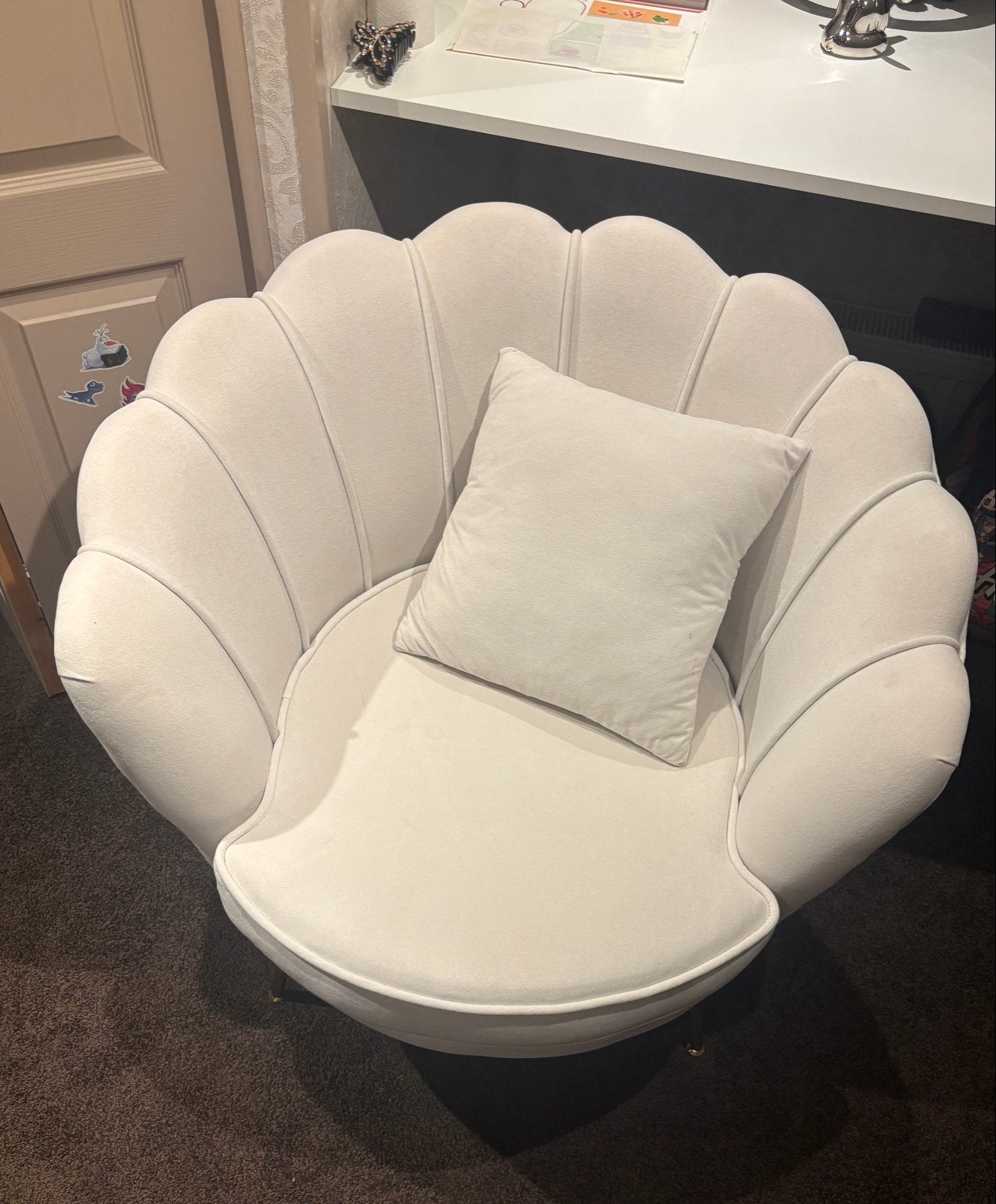 Zo goed als nieuwe witte fauteuil met gouden poten, Ophalen, Zo goed als nieuw, Stof, 75 tot 100 cm