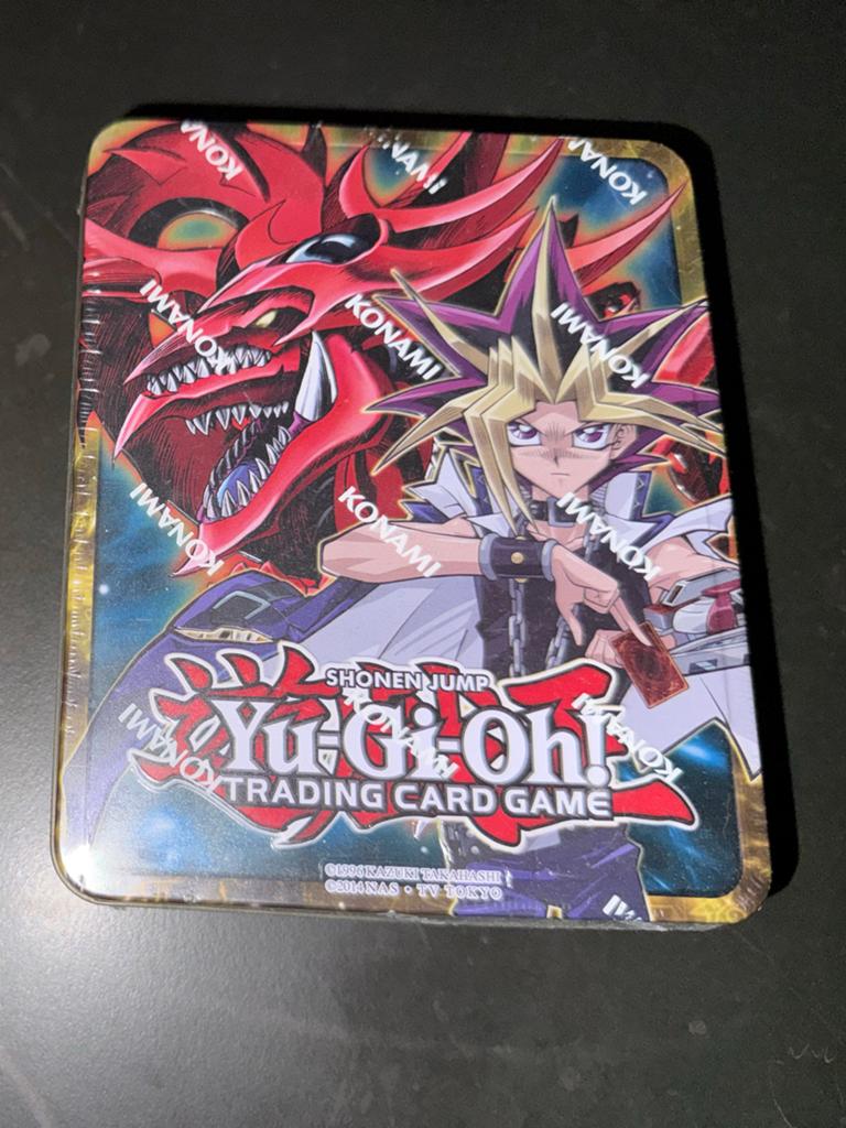 Yu-Gi-Oh! Yugi slifer tin 2017 SEALED, Verzenden, Nieuw, Boosterbox