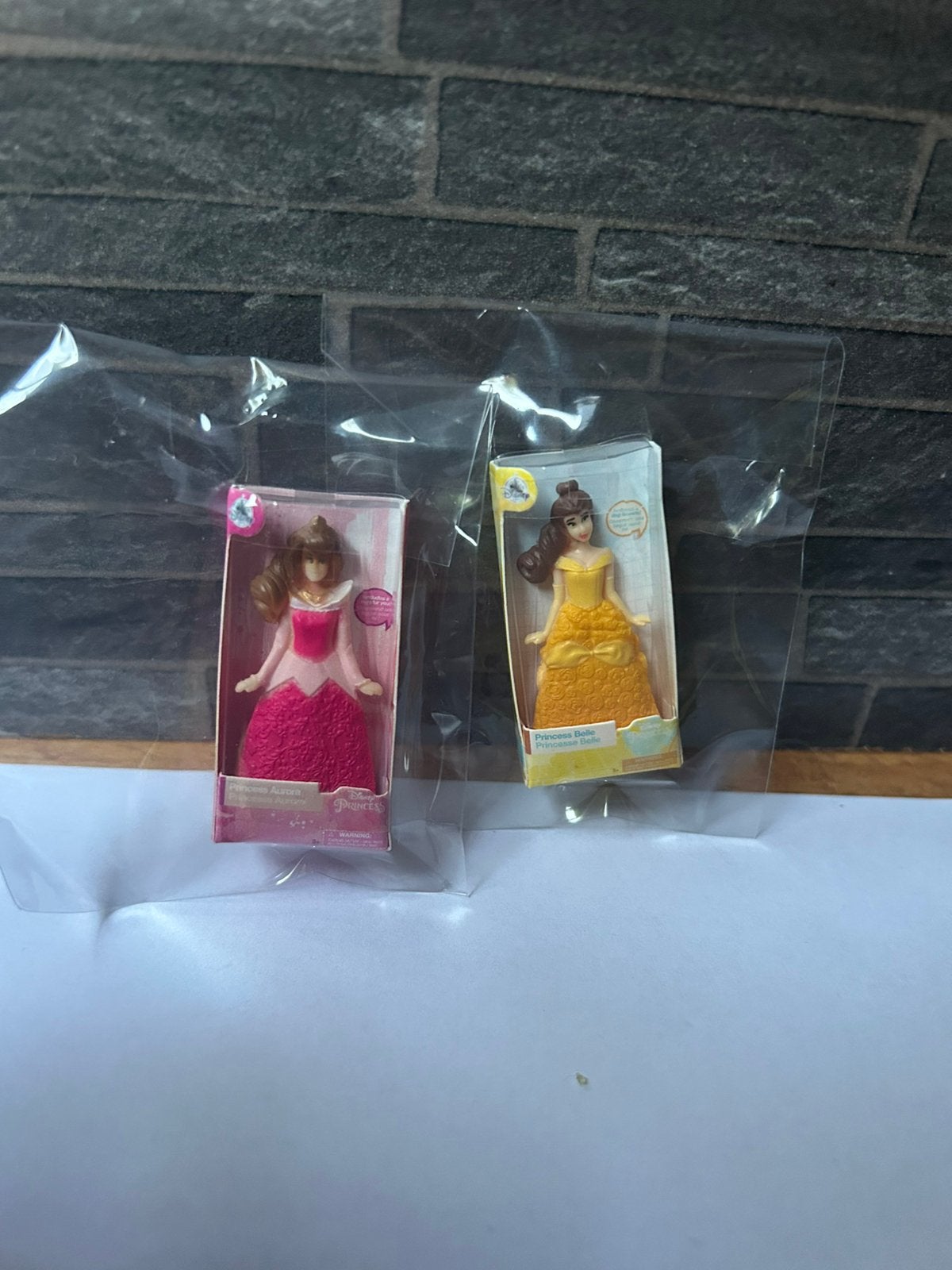 Disney Mini Brands Aurora & Belle Princess Set, Verzenden, Zo goed als nieuw, Miniatuur
