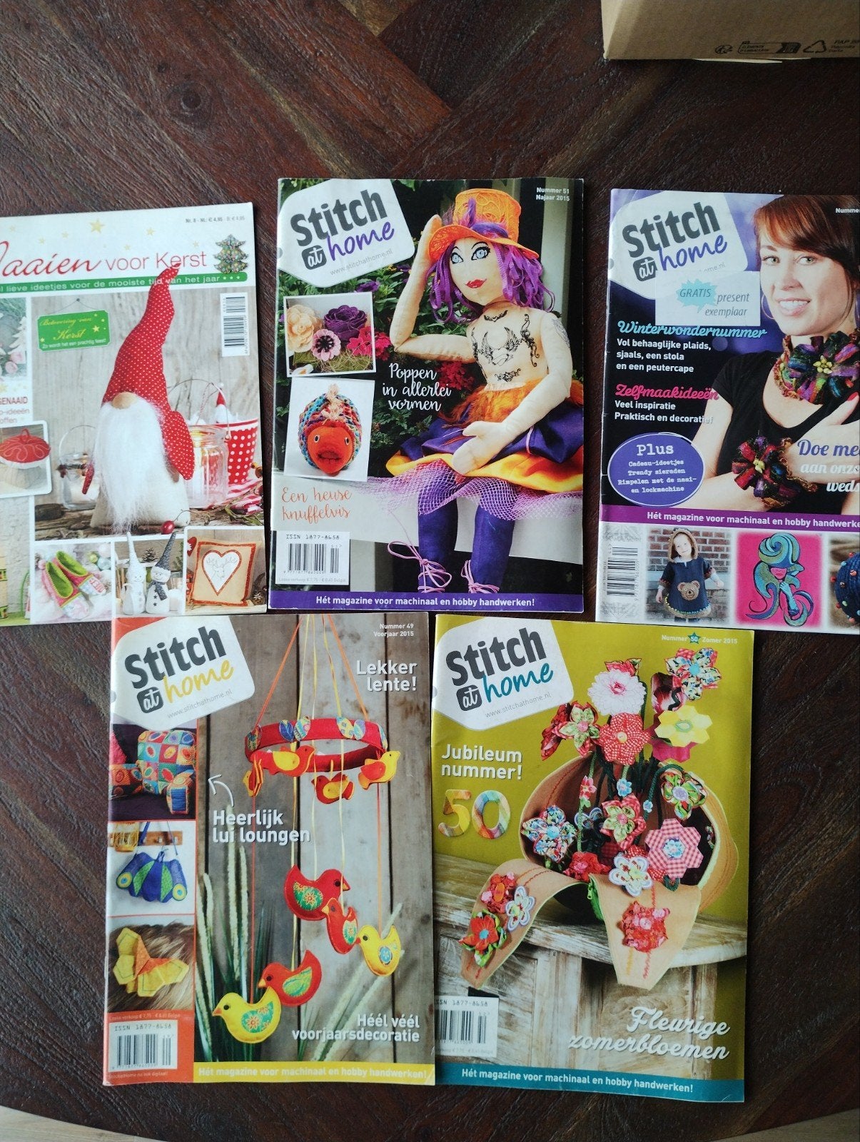 Diverse tijdschriften voor handige naaisters., Ophalen of Verzenden, Gebruikt