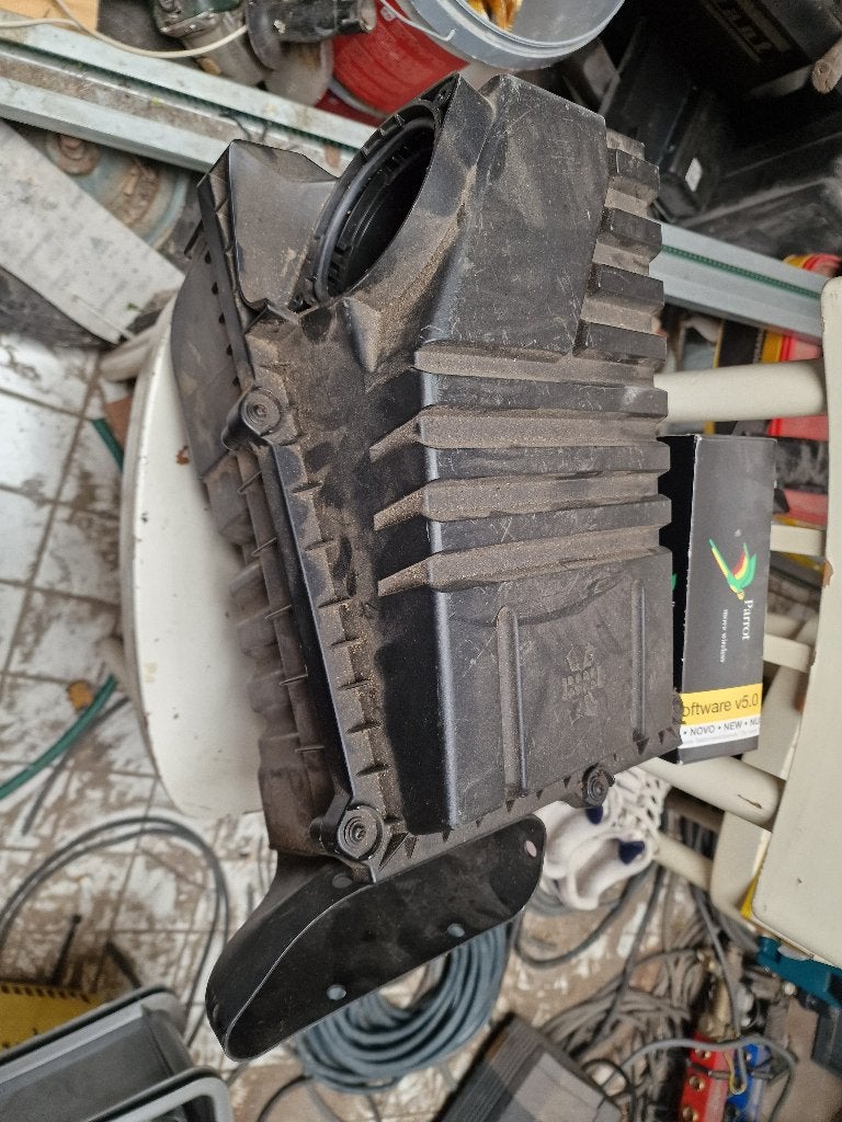 Origineel luchtfilter golf 5 r32 motor, Auto-onderdelen, Ophalen, Audi