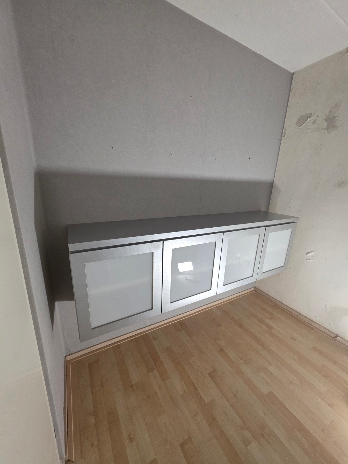 Hangkast 200x43x58 cm met glazen deuren, Huis en Inrichting, Ophalen of Verzenden, Gebruikt
