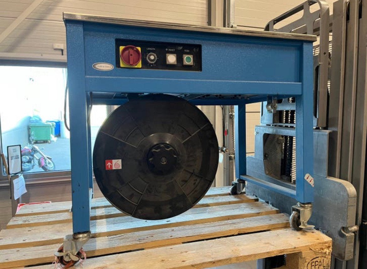 TP-202CE Halfautomatische Omsnoeringsmachine, met defect, Ophalen, Gebruikt
