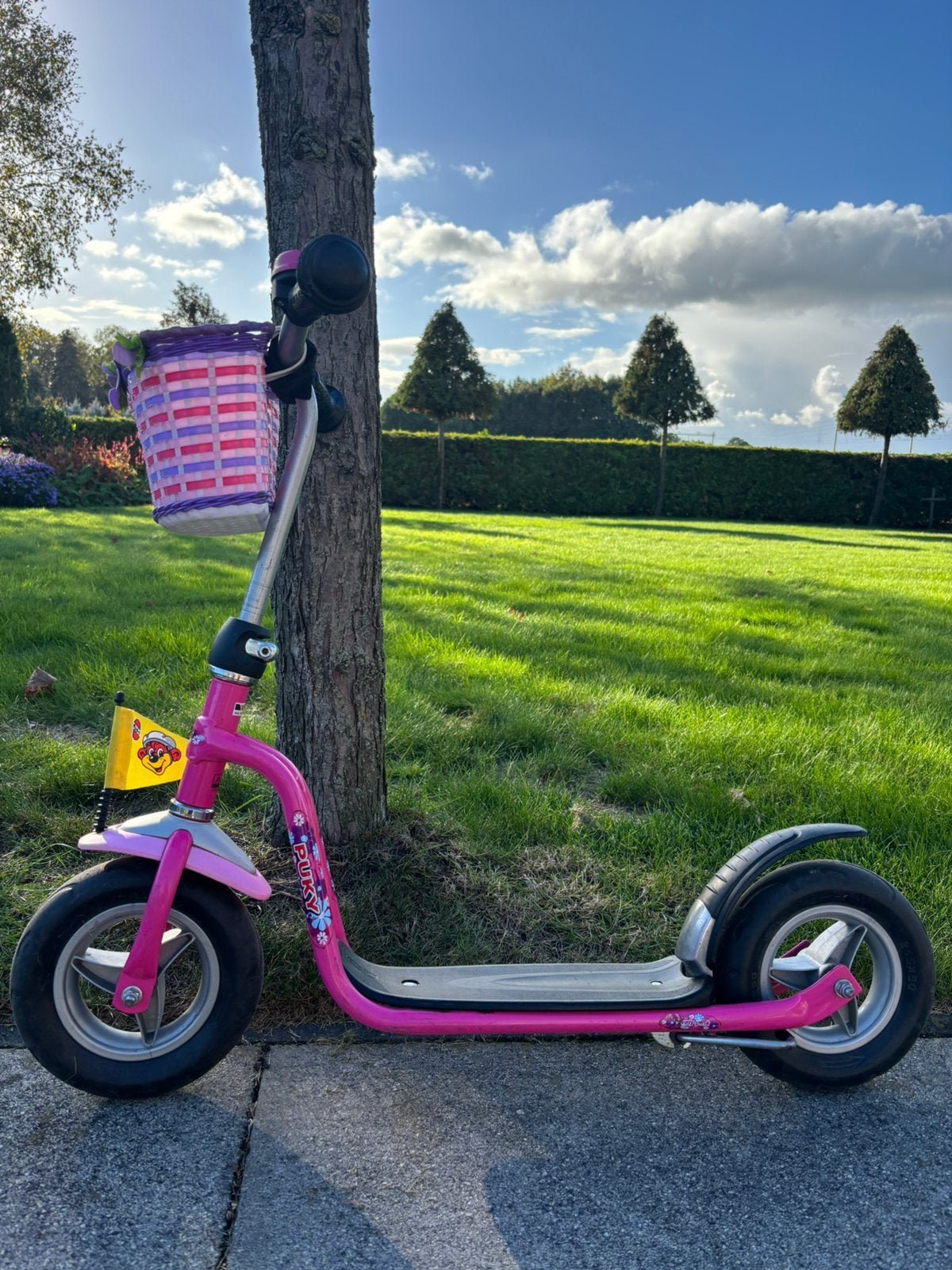 Puky R3 kinderstep roze met mandje & bel, Ophalen, Zo goed als nieuw, Loopfiets