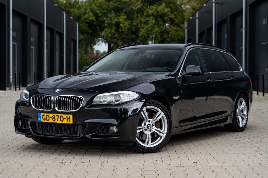 BMW 5-Serie 535D Touring 2011 M-Sport Camera Leder Vol, Auto's, Automaat, Zwart, 2993 cc, 2000 kg